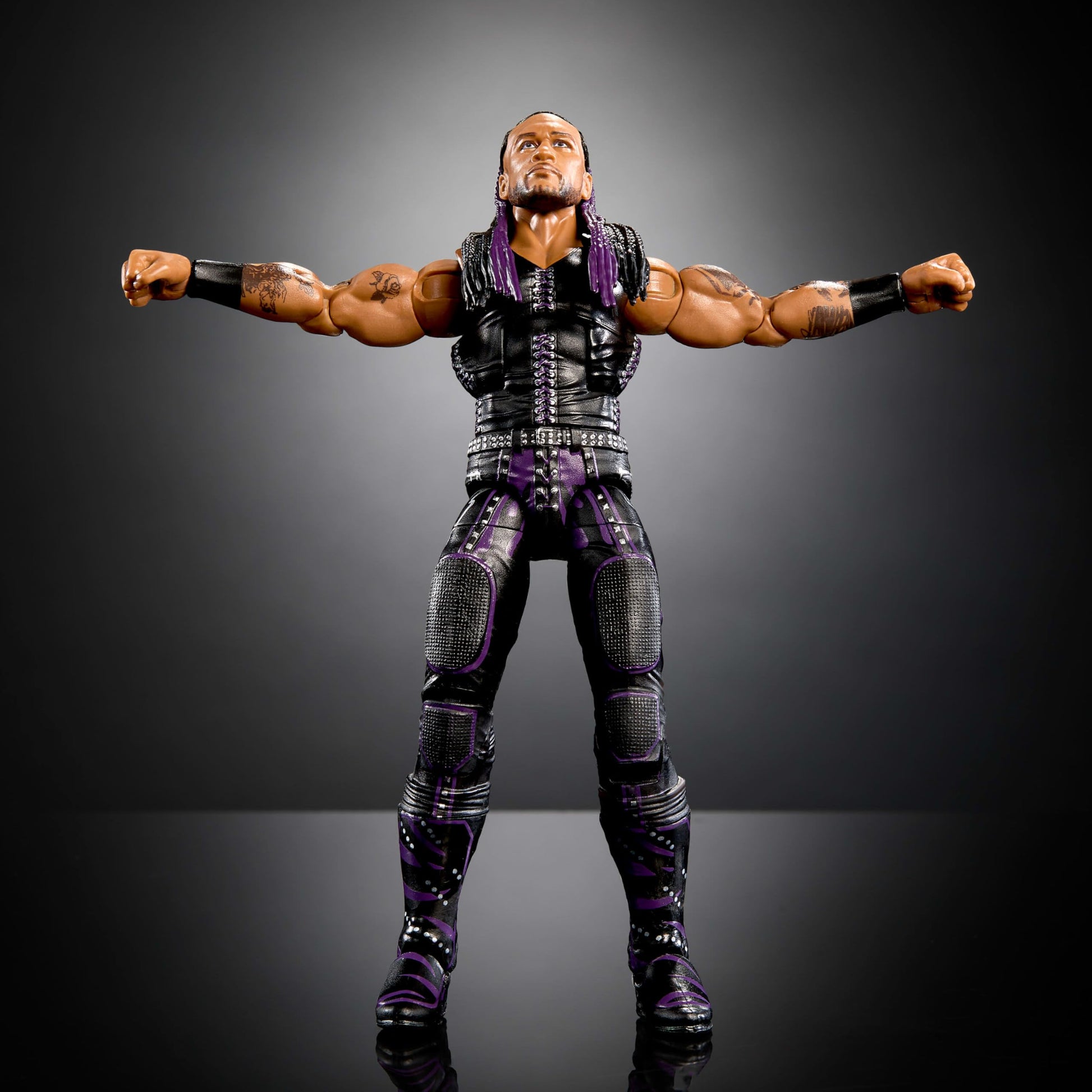 Mattel WWE Elite Collection Top Picks Action Figure & Accessories Set, Damian Priest 6-inch Collectible with Swappable Hands, Ring Gear & 25