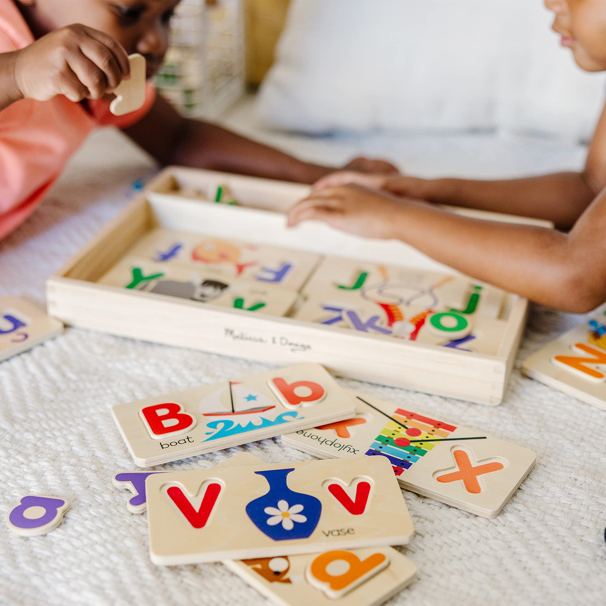 Melissa & Doug ABC Picture Boards - Educational Toy with 13 Double-Sided Wooden Boards and 52 Letters