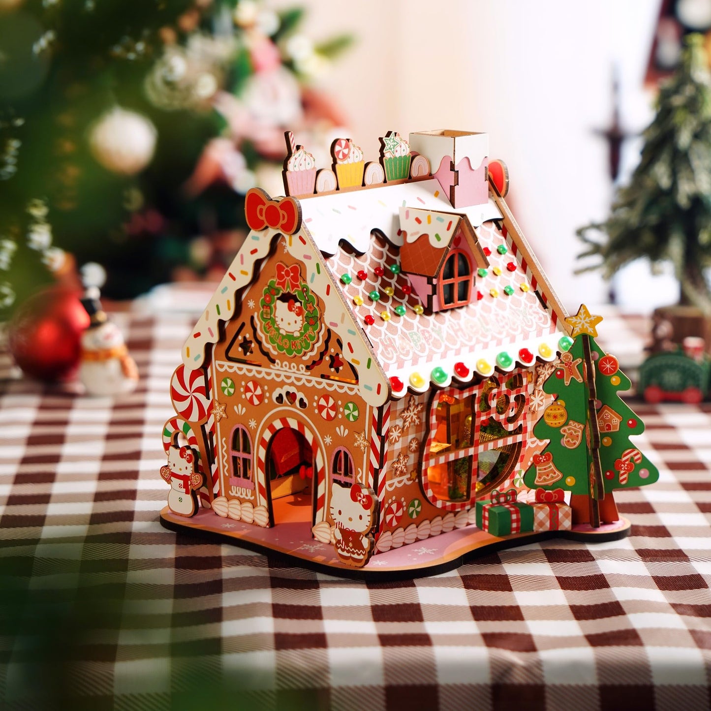 Hands Craft Hello Kitty Gingerbread House Kit - Wooden Holiday 3D Puzzle. DIY Christmas Craft Set, Winter Home Decor Holiday Display, Christmas