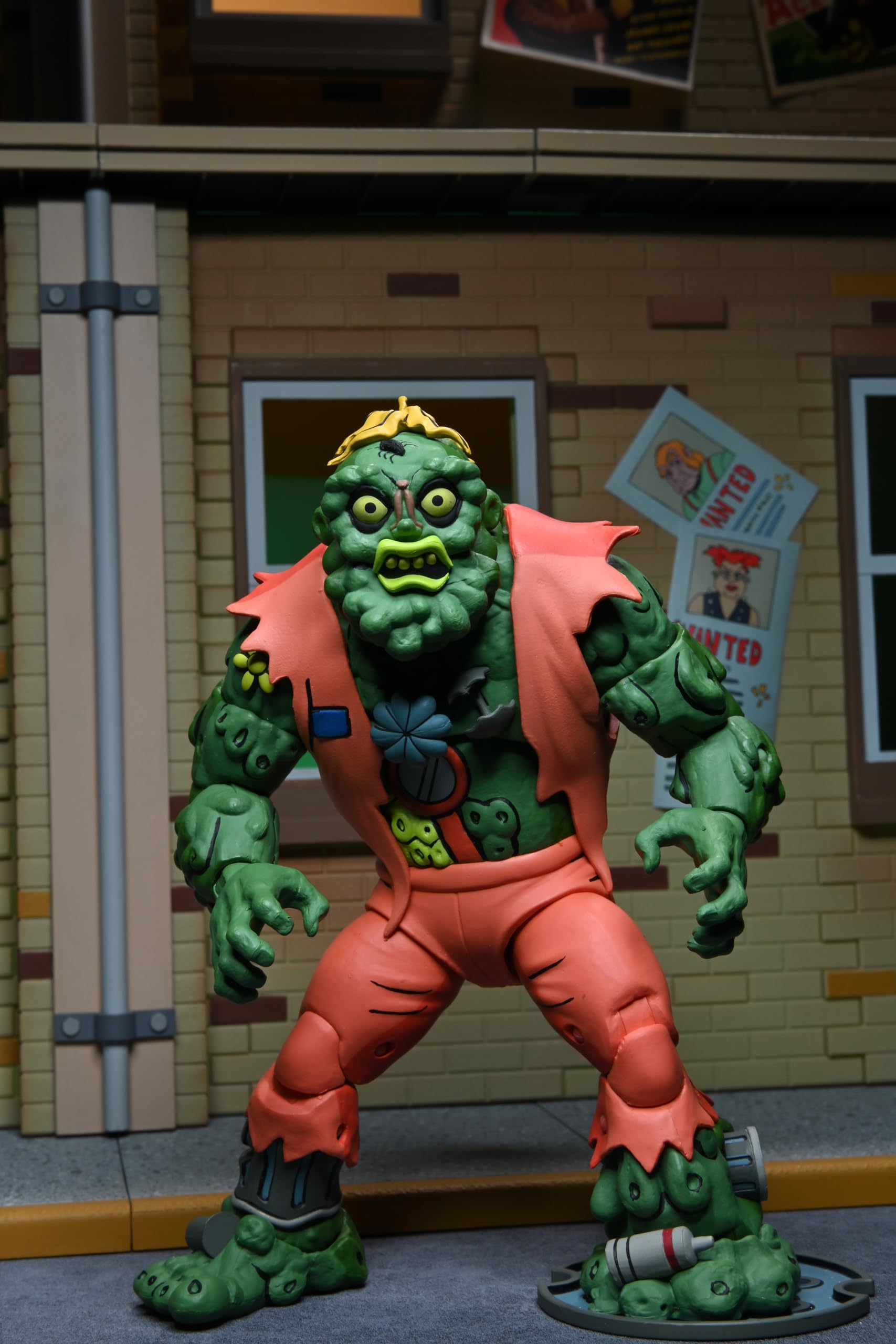 NECA Teenage Mutant Ninja Turtle Cartoon 7" Scale Ultimate Muckman Action Figure