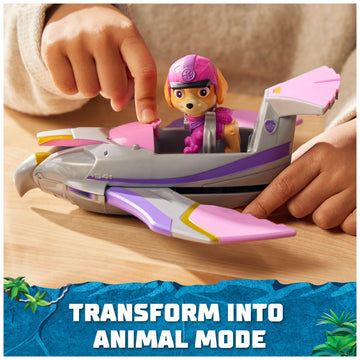 Paw Patrol Jungle Pups, Skye Falcon Vehicle, Toy Jet with Collectible Action Figure, Kids Toys for Boys & Girls Ages 3 and Up