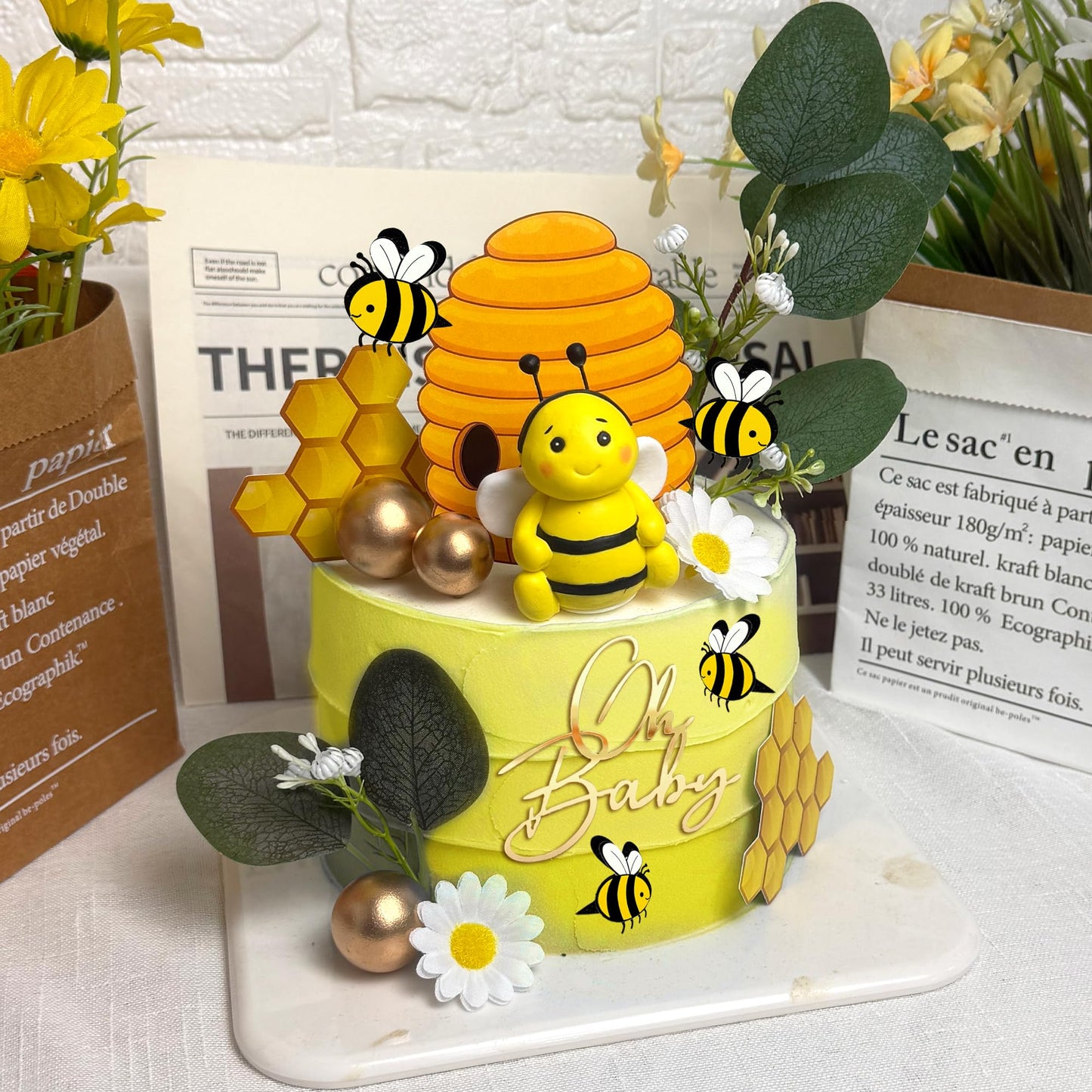 Bee Cake Topper with Bee Ornament Artificial Leaves Flowers Balls for Honeycomb Theme Birthday Supplies