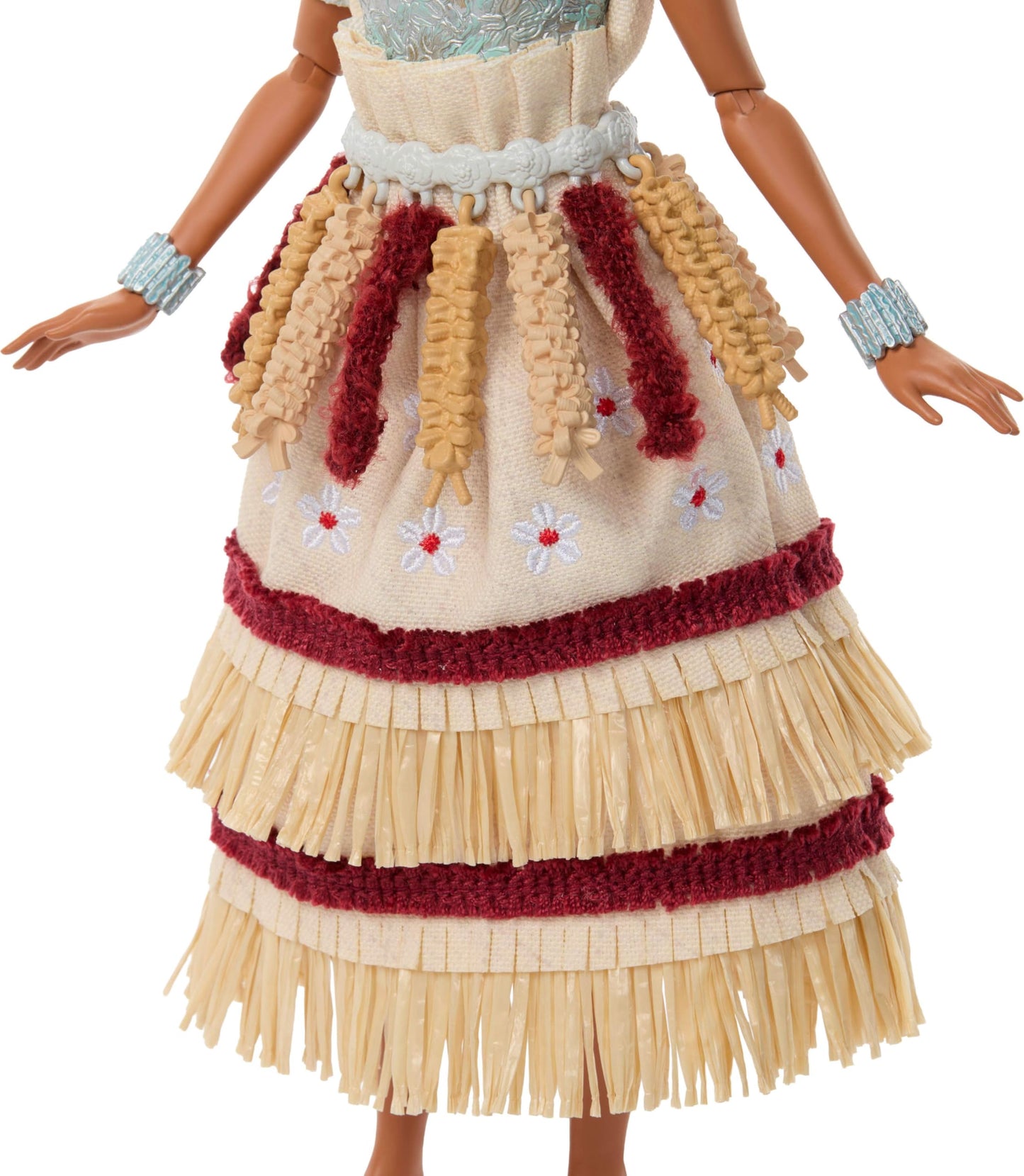 Mattel Disney Collector Moana Collectible Fashion Doll in Ceremonial Look w/Shell Accessory, for Kids & Collectors, Inspired by Live Action Movie