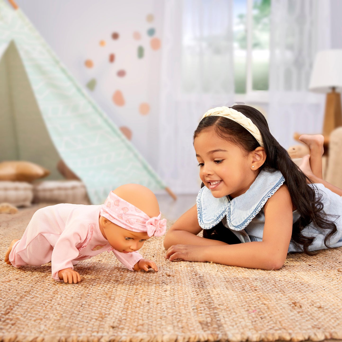 Baby born Learn to Walk Baby Doll Olivia - Gray-Green Eyes: Realistic Features for Kids Ages 3+, Walks, Crawls, Sits & Kicks, Eyes Open & Close