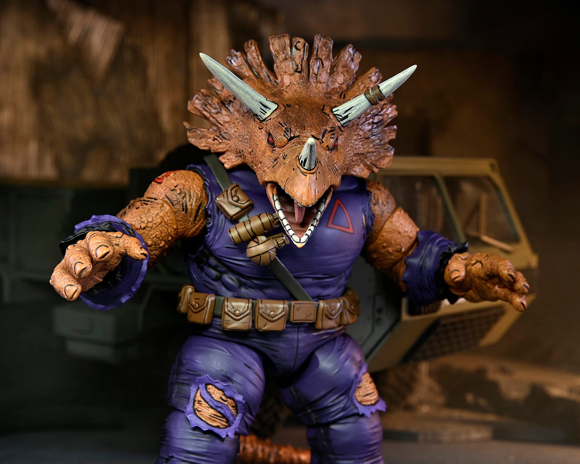 NECA - TMNT: Mirage Comics - 7” Scale Action Figure - Deluxe Zog