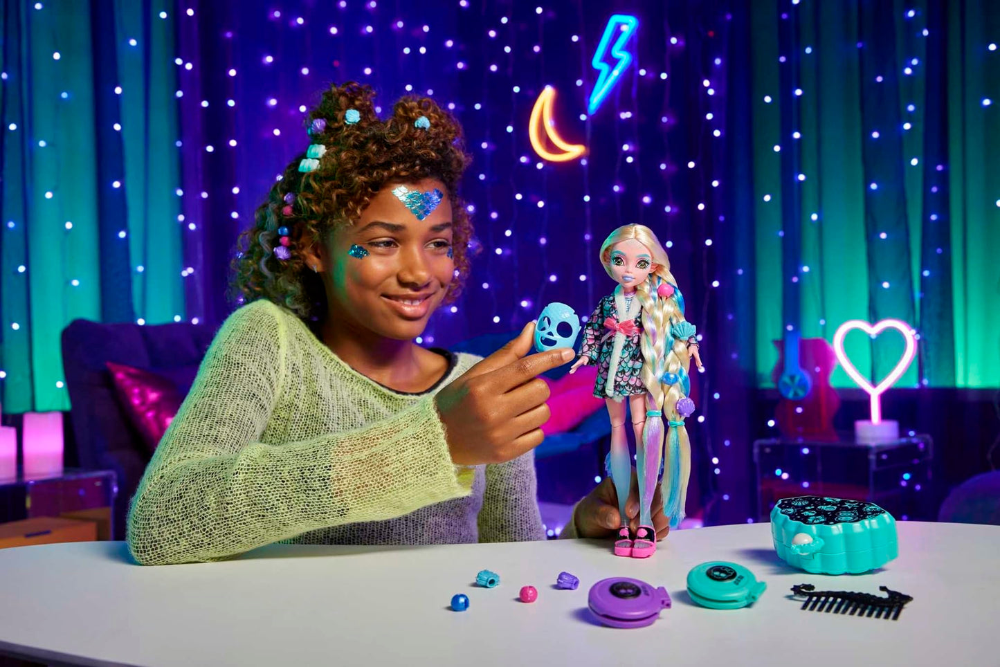 Monster High Doll, Lagoona Blue Spa Day with Wear & Share Accessories Including Hairstyling Clips, Hair Chalk & Tattoos