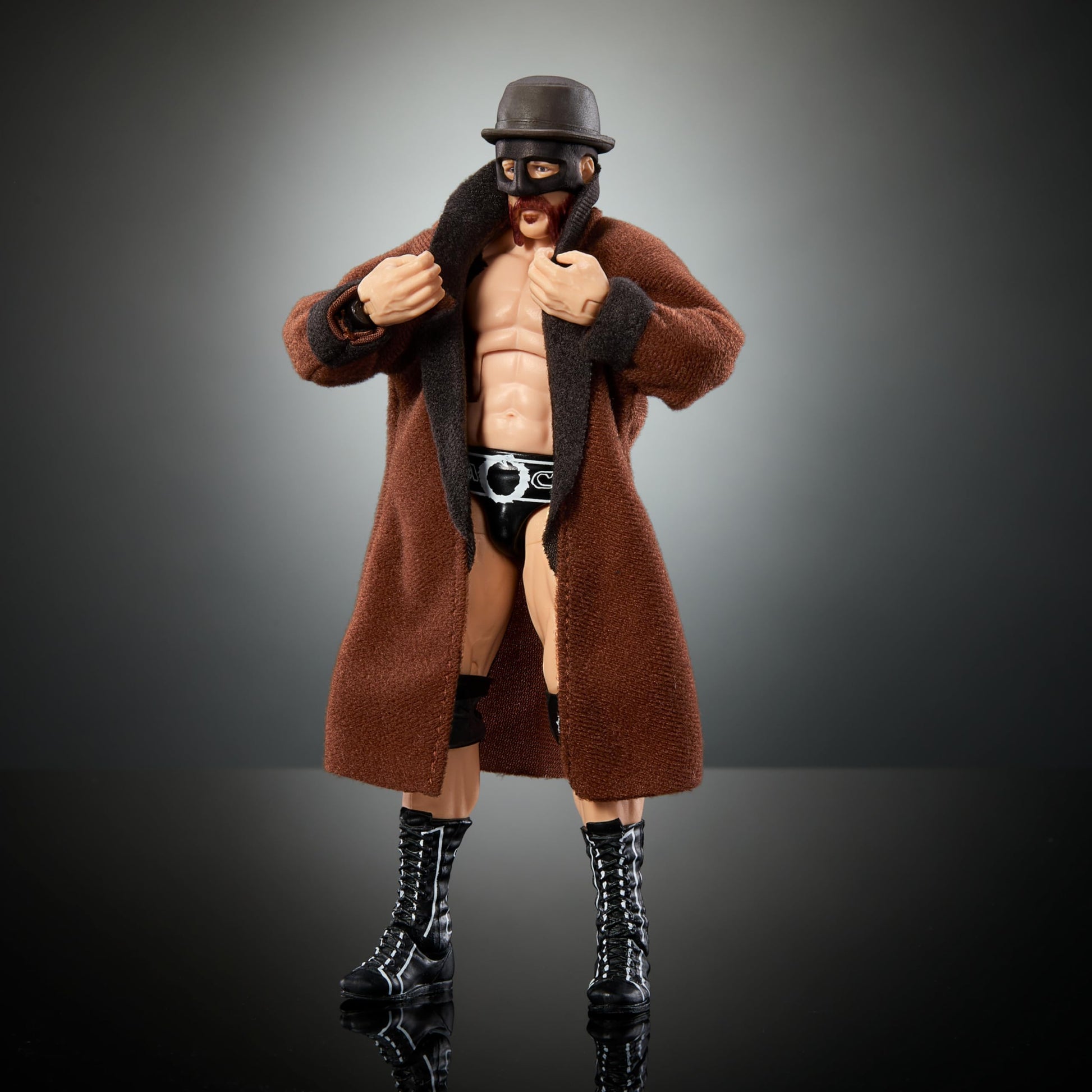 Mattel WWE Elite Collection Top Picks Action Figure & Accessories Set, Sheamus 6-inch Collectible with Swappable Hands, Ring Gear & 25 Articulation