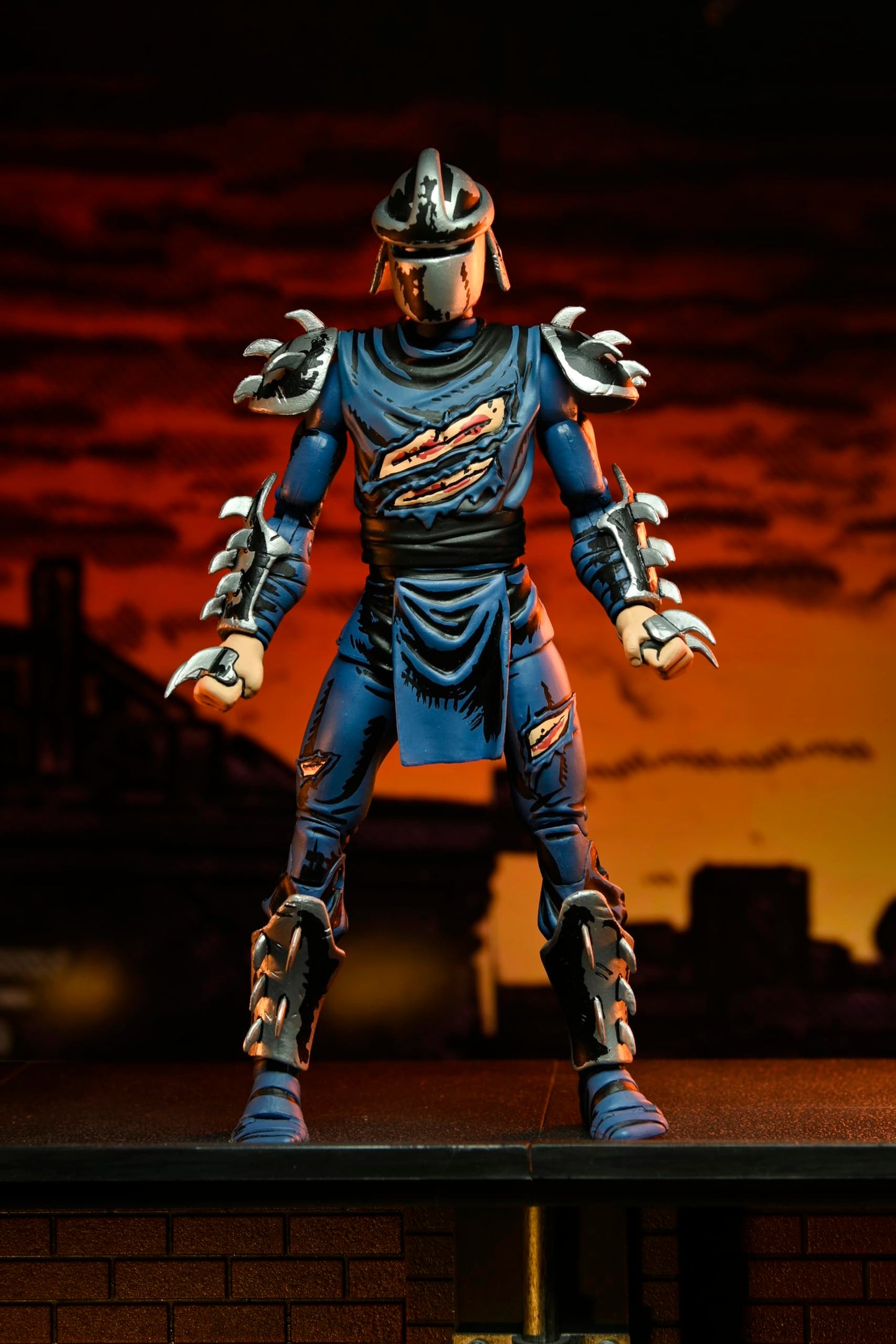 NECA TMNT Mirage Battle Dam Shredder 7" Scale Action Figure