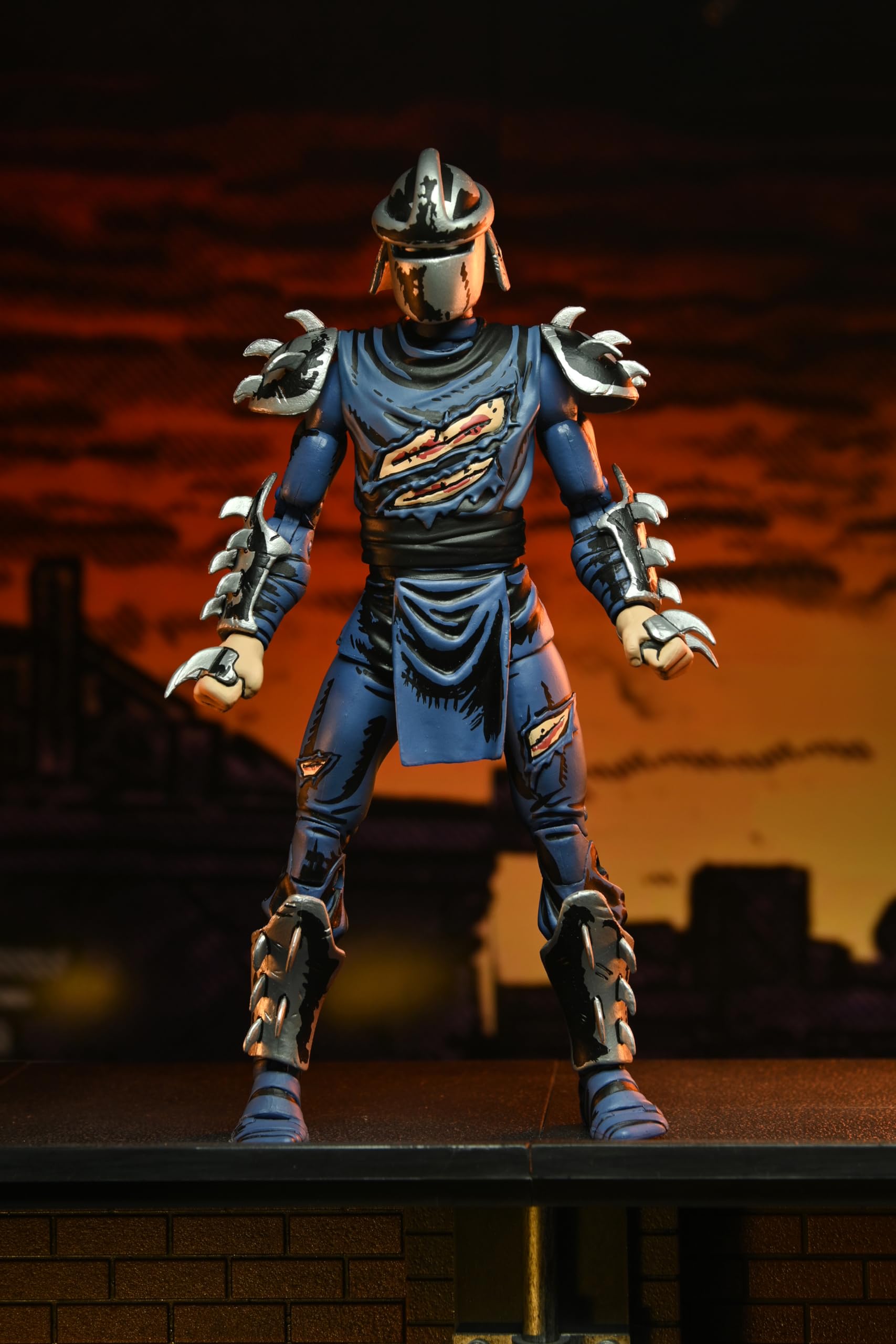 NECA TMNT Mirage Battle Dam Shredder 7" Scale Action Figure
