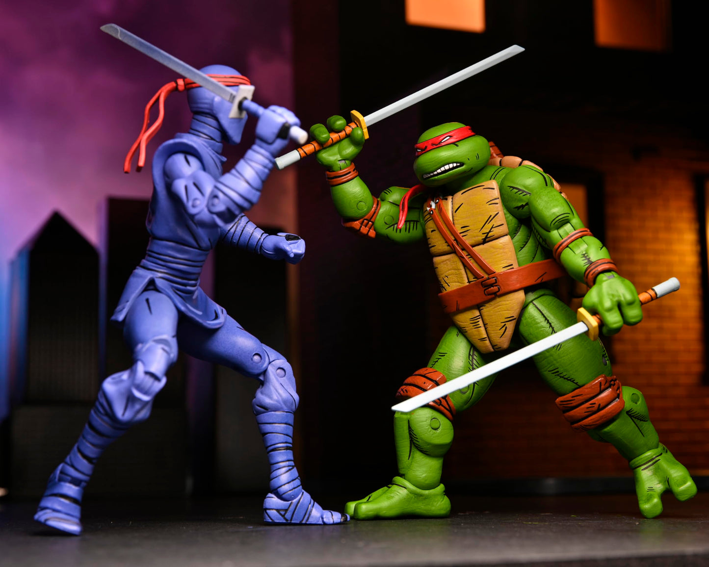 NECA - Teenage Mutant Ninja Turtles (Mirage Comics) - 7" Scale Action Figures - Leonardo
