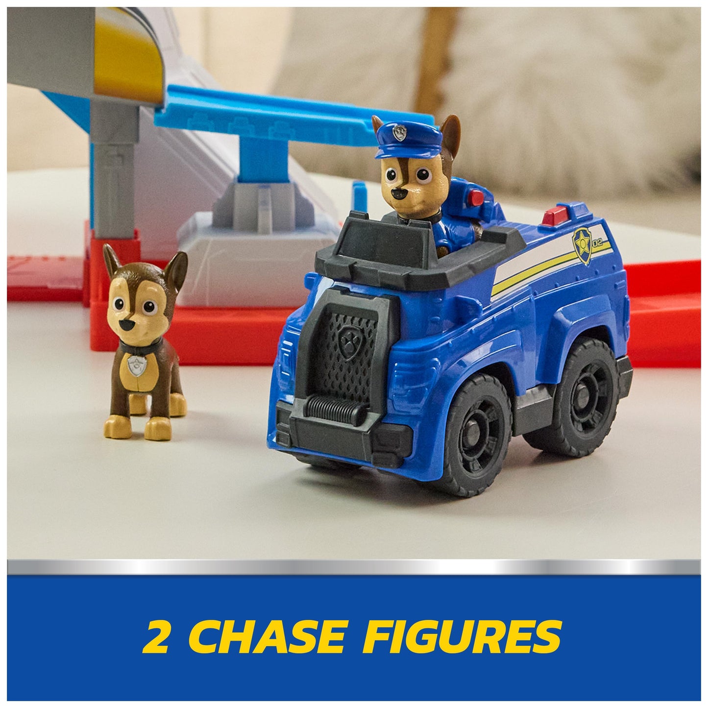 Paw Patrol Lookout Tower, 20-Inch Tower with Chase Action Figures, Rescue Vehicle & Launcher, Kids Toys for Boys & Girls Ages 3 and Up