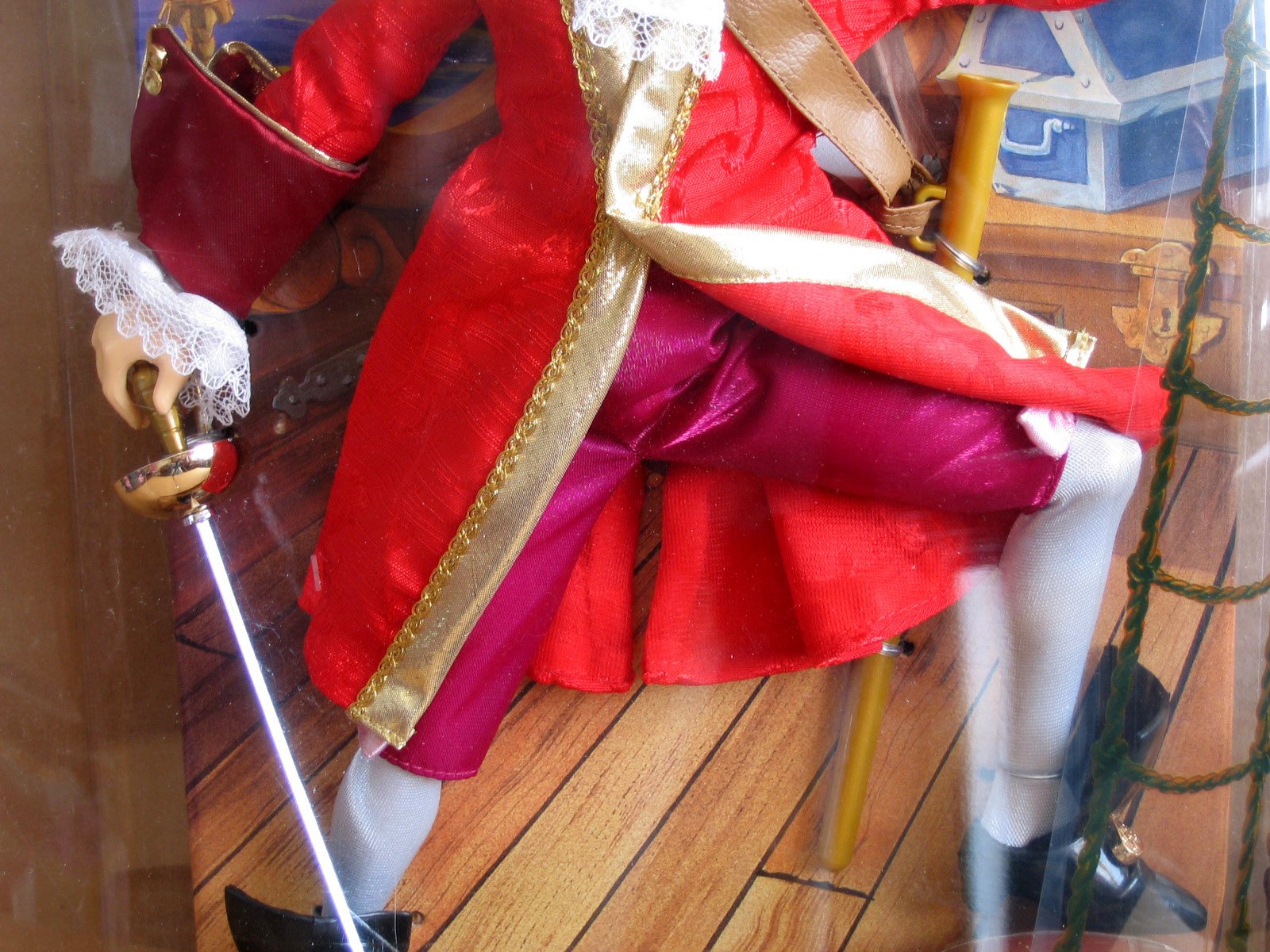 Peter Pan CAPTAIN HOOK Disney Collector Doll Limited Edition Masters Of Malice (1999)