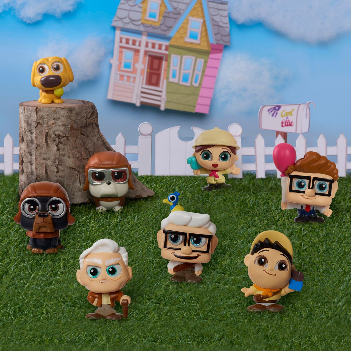 Just Play Disney Doorables Up Collector Pack, Collectible Blind Bag Figures, Kids Toys for Ages 5 Up, Amazon Exclusive