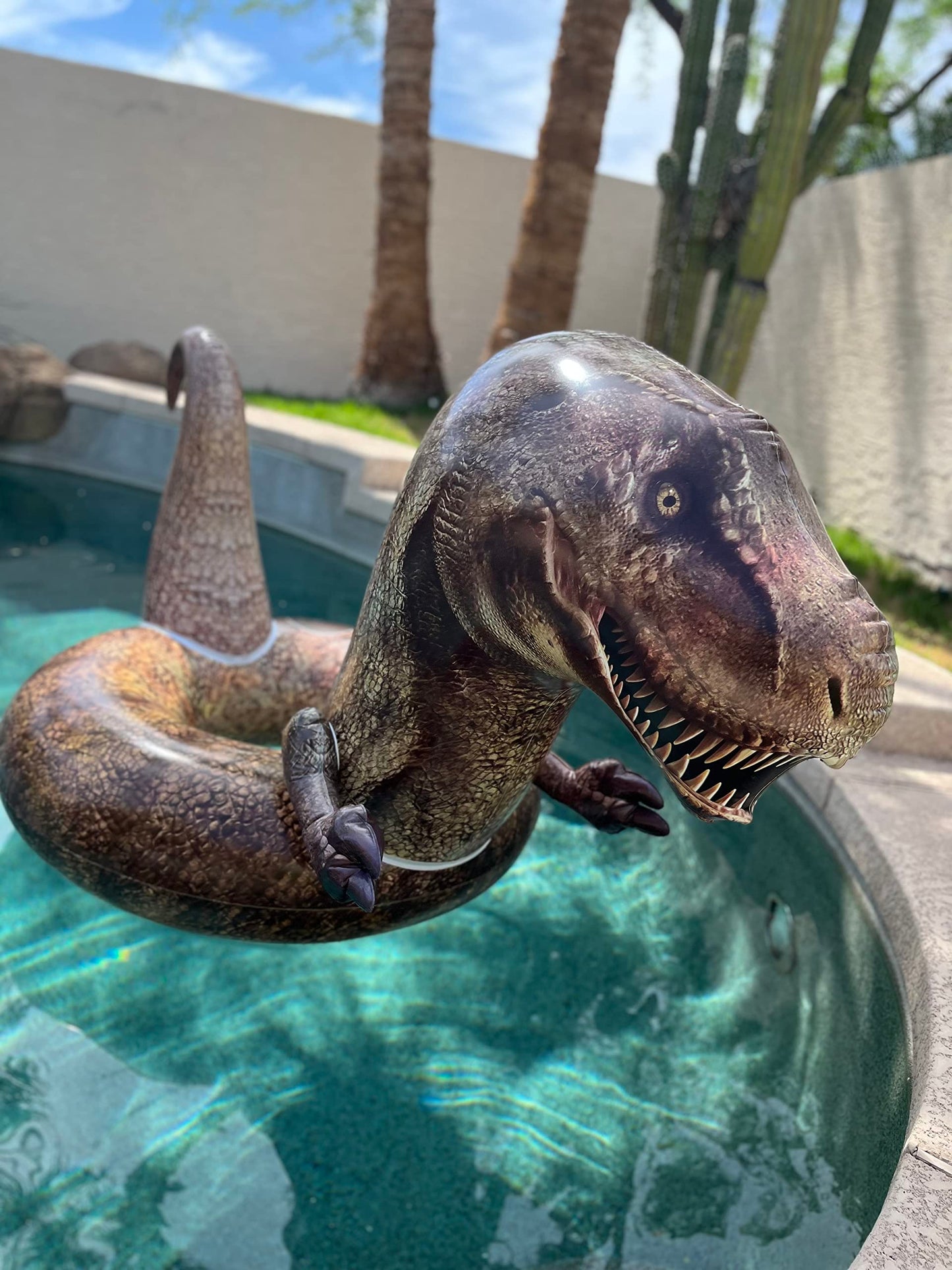 Coconut Outdoor Giant Tyrannosaurus Rex Pool Float, Inflatable T-Rex Ring
