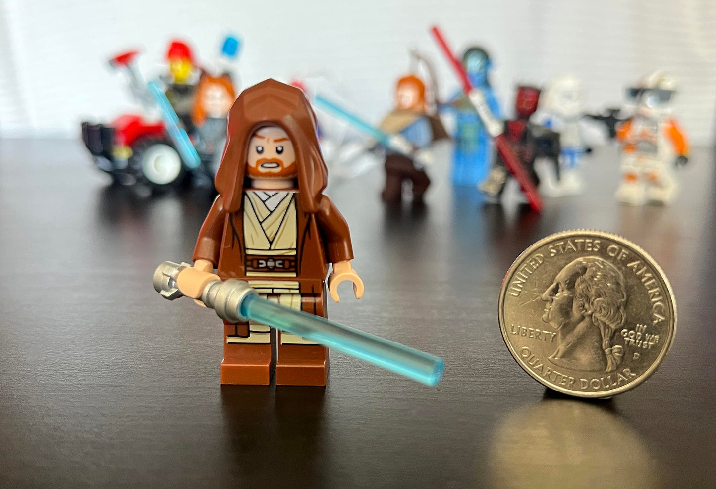 LEGO Star Wars Episode 2 Clone Wars Minifigure - OBI-Wan Kenobi (Brown Robe and Hood) with Lightsaber Limited Edition