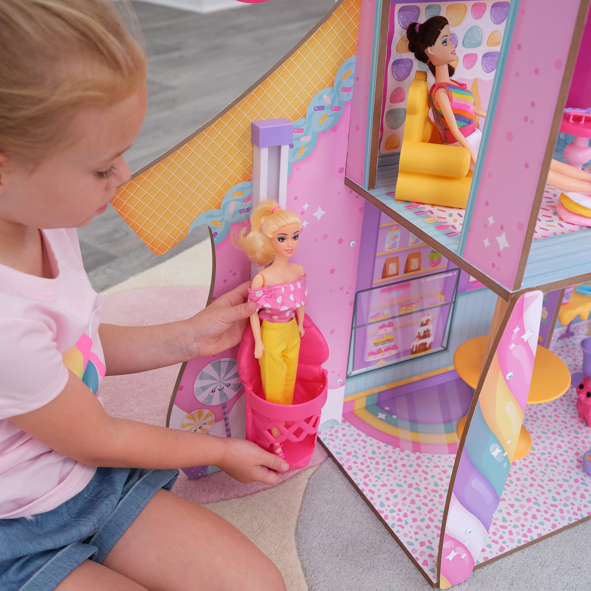 KidKraft 20242 Wooden Doll House Candy Castle Toy Set with Unicorn Llama Figure and Ice Cone Lift for Dolls, Toy for Children from 3 Years