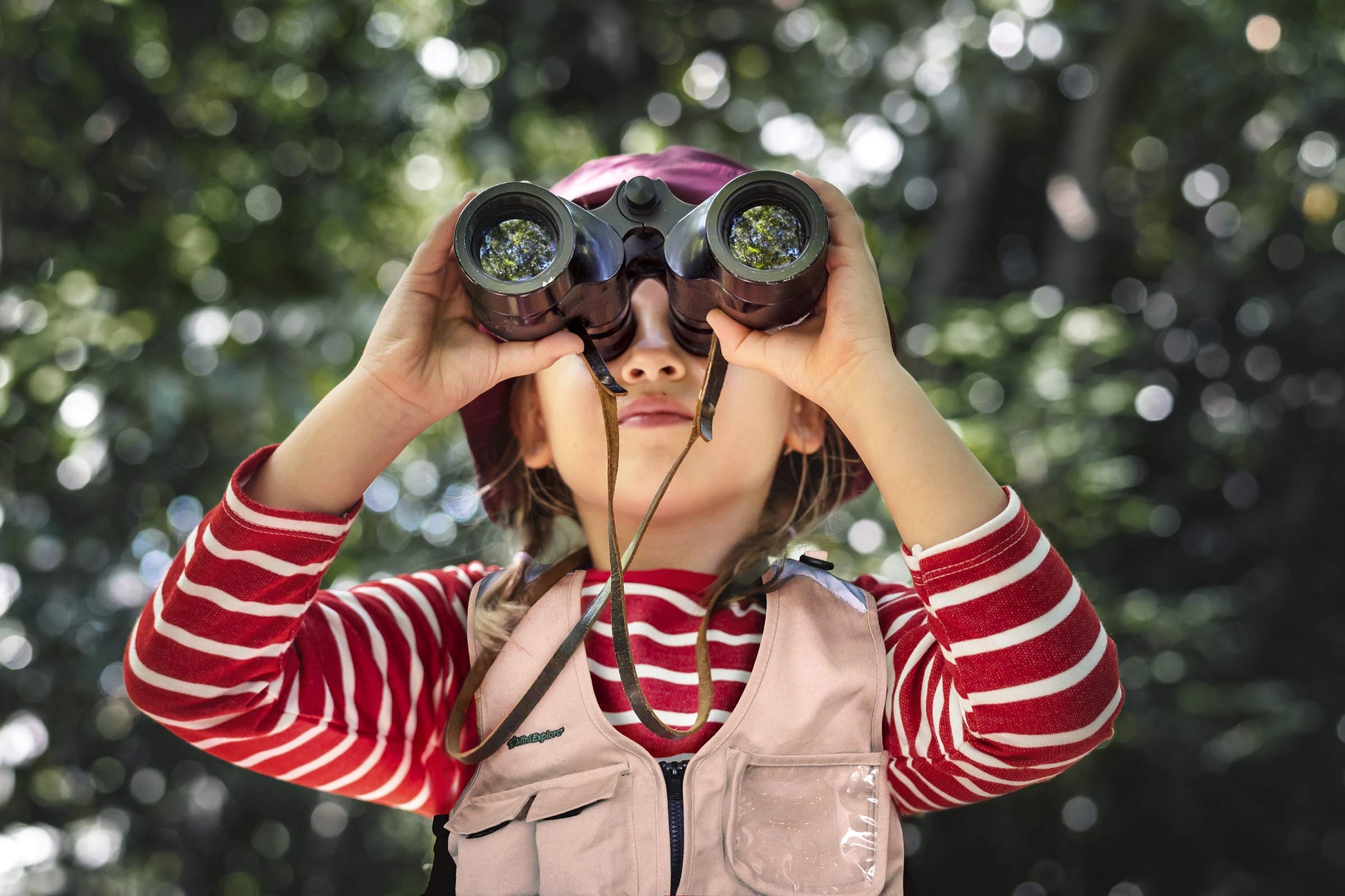 Kids Explorer Vest and Hat Costume - Backyard Safari Cargo Vest Kid Outdoor Activity - Gifts for Young Kids, Boys and Girls Ages 3-6