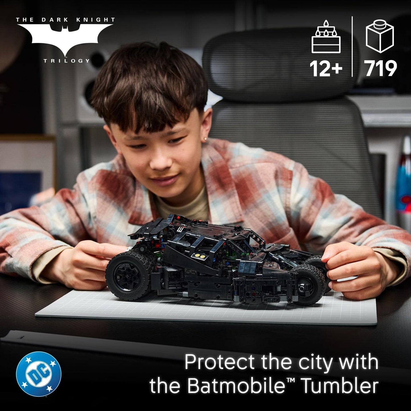LEGO Technic Batmobile Tumbler 42239