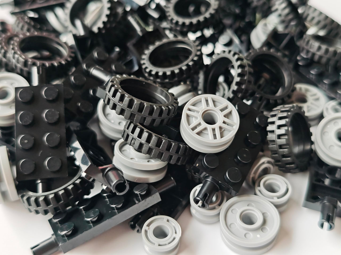 City Car Wheels Tires Axles Kits Set, 70pcs Vehicle Truck Parts Classic Pieces Accessories, Bulk Bricks Sets Construction Toys, Compatible with Lego