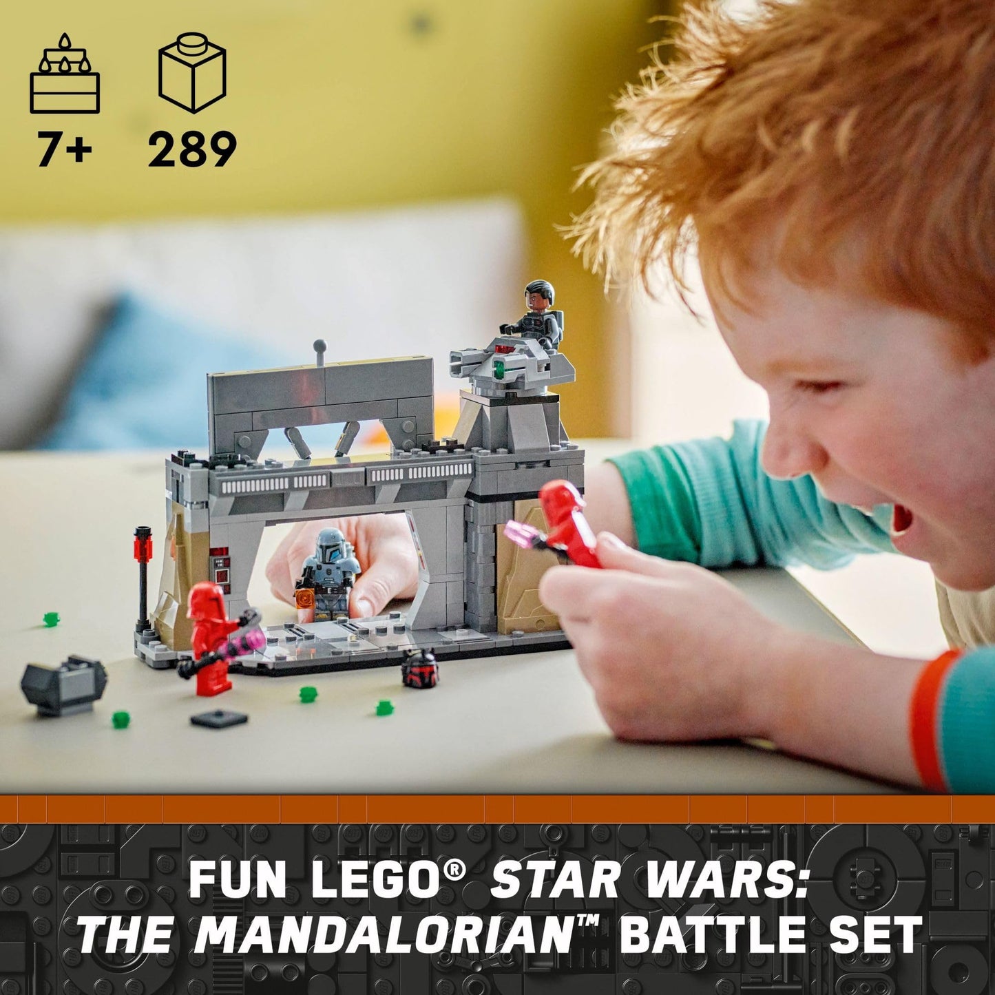 LEGO Star Wars: The Mandalorian Paz Vizsla and Moff Gideon Battle, Fun Building Set for Kids, Collectible Star Wars Toy with 4 Minifigures, Birthday