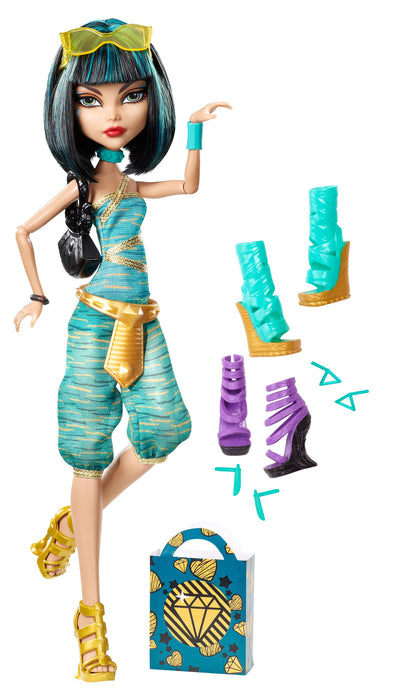 Monster High Cleo De Nile Doll and Shoe Doll Collection