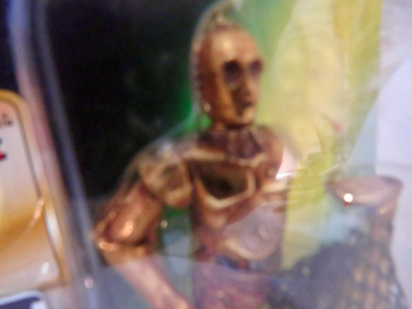 Power of The Force Freeze Frame C-3PO w/CargoNet
