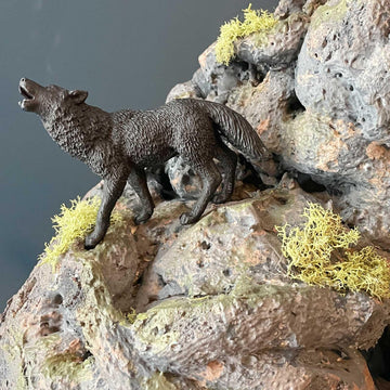 Safari Ltd. Black Wolf Figurine - Detailed 3.7" Plastic Model Figure - Fun Educational Play Toy for Boys, Girls & Kids Ages 3+
