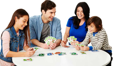 Mattel Games Skip Bo Card Game in Decorative Tin with 162 Cards, Sequencing Family Game for 2 to 6 Players, Kids Gift for Ages 7 Years & Older (Amazon