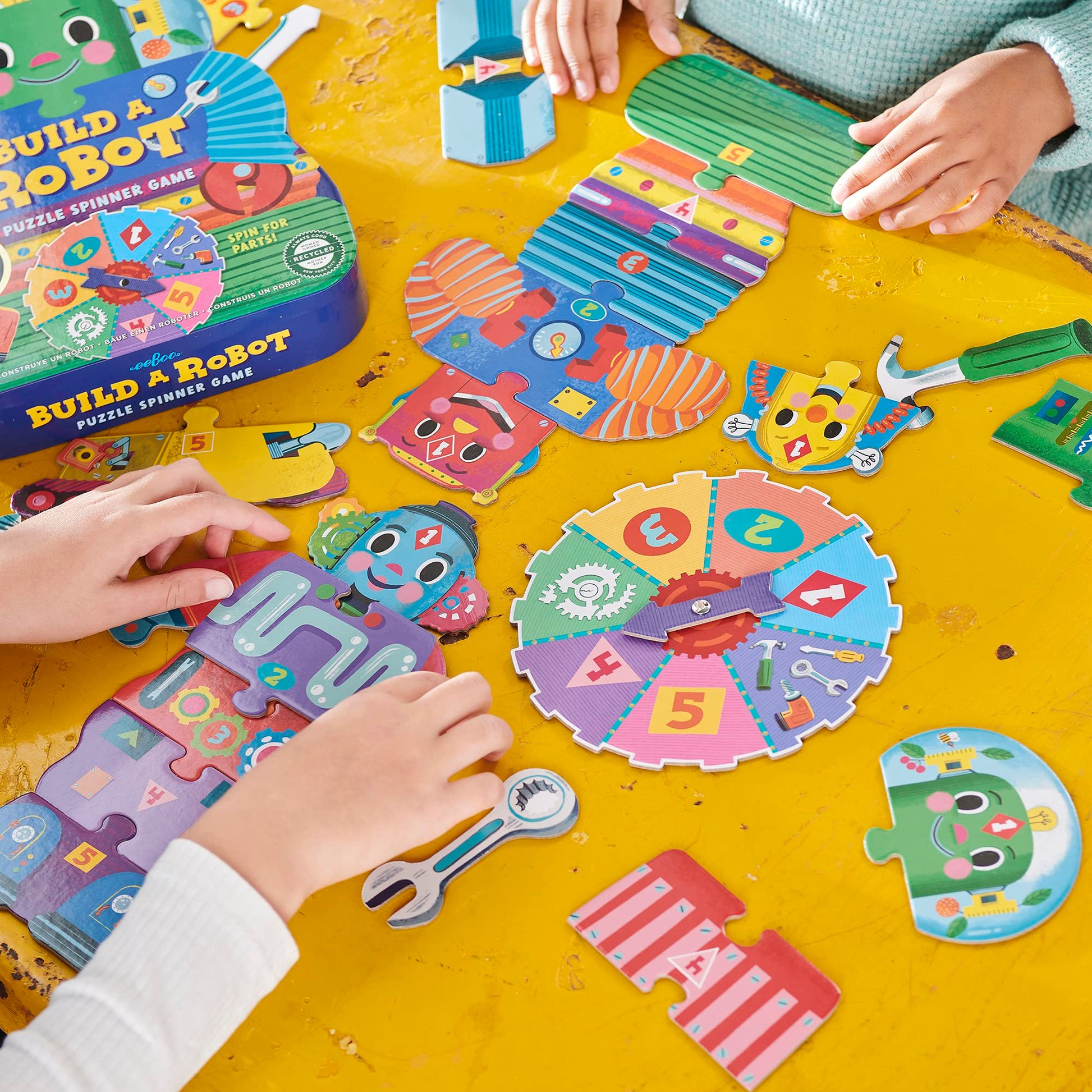 eeBoo Build a Robot Spinner Game, Matching Game, Ages 3+, 2-4 Players