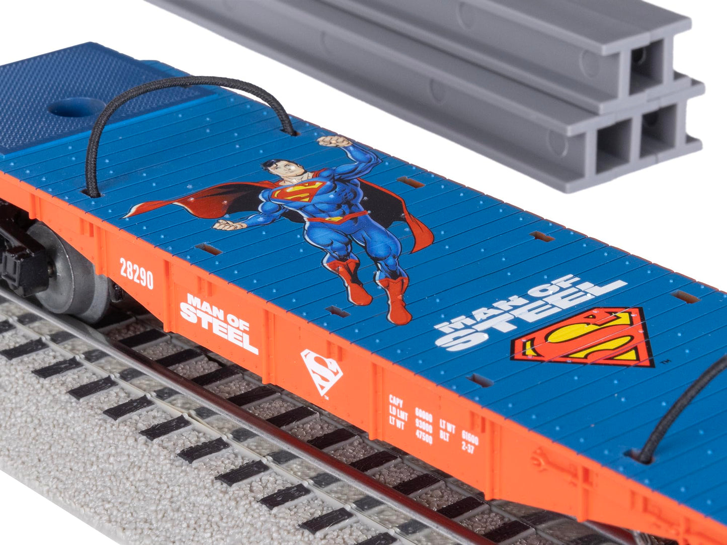 Lionel DC Comics Superman Flatcar, O Gauge Model Train Car with Removable Steel Beams, Man of Steel I-Beam Flatcar, Age 14+