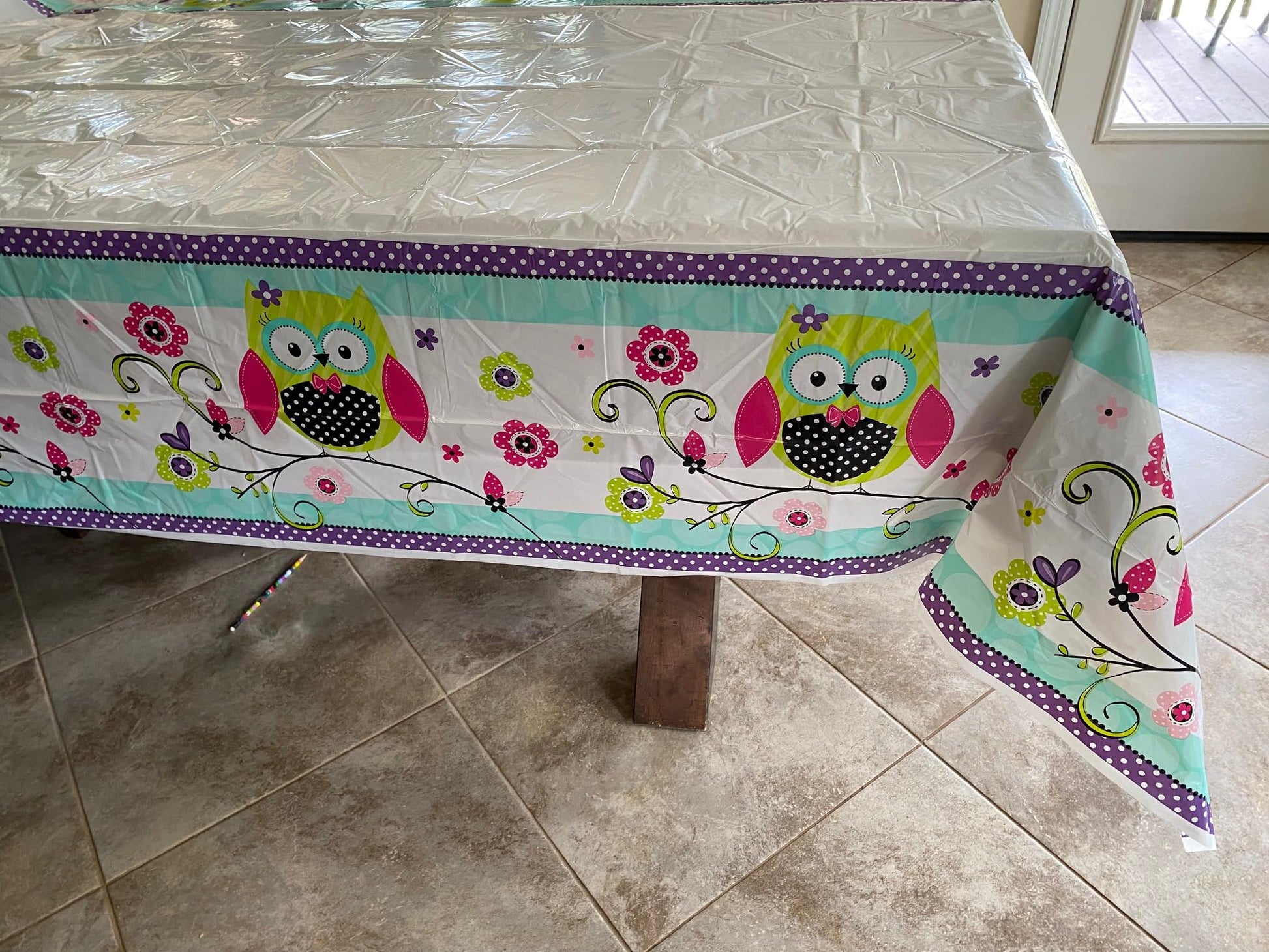 Craft Supply Owls Tablecover- Floral Print Table Cover - Plastic Rectangular 54" x 84"