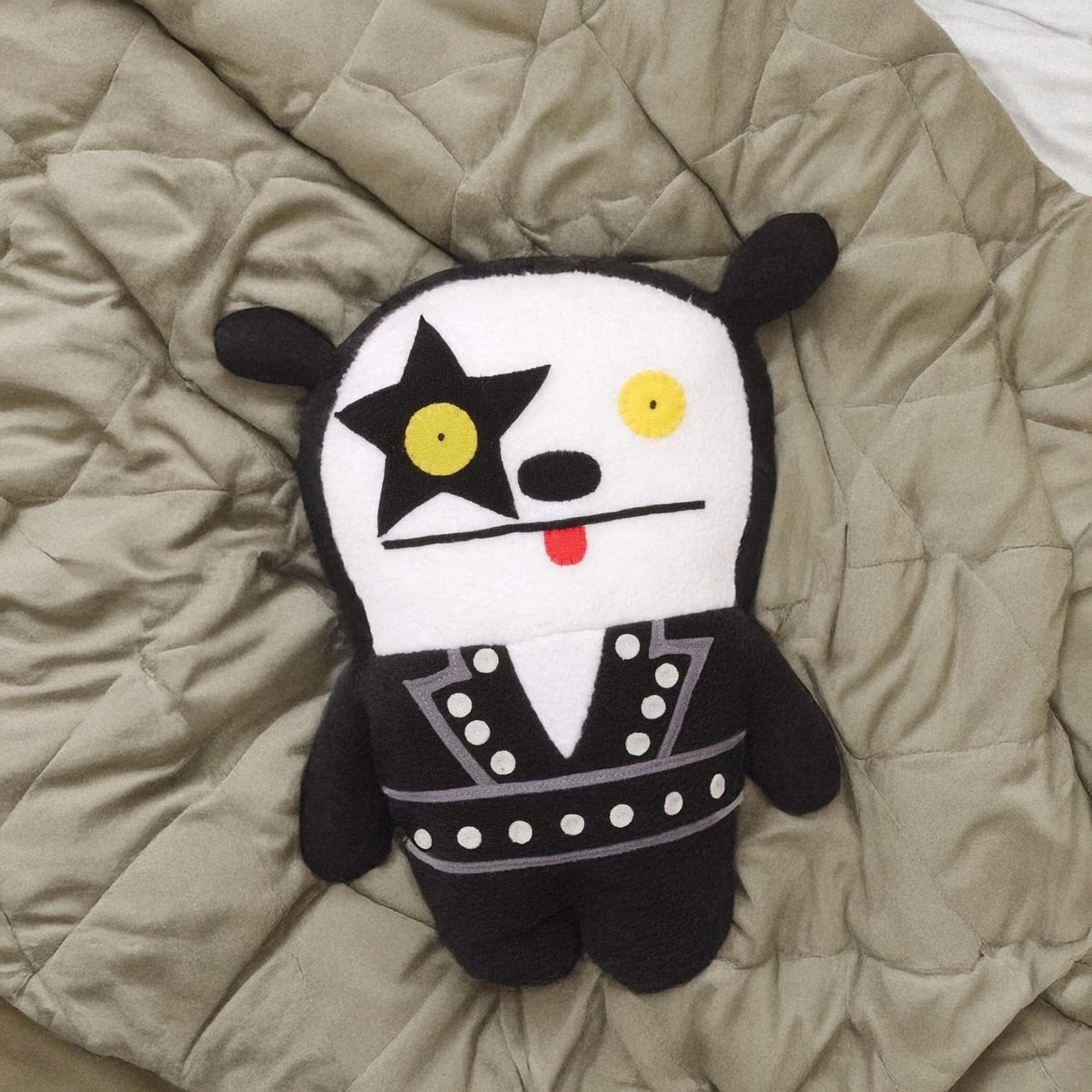 GUND Uglydoll Kiss Big Toe Starchild Plush
