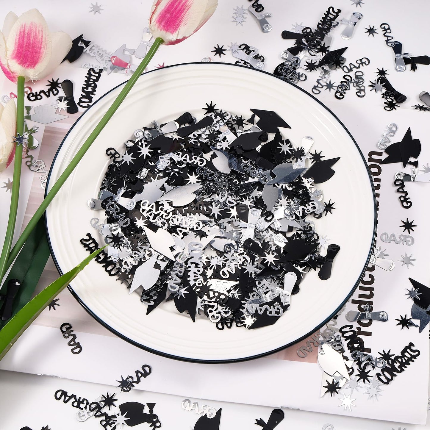 Silver and Black Graduation Confetti 2026, 1000 Pcs Class of 2026 Table Centerpiece Grad Confetti for 2026 Graduation Party Decorations Supplies