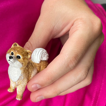 Safari Ltd. Pomeranian - Realistic 2" Dog Figure - Educational Toy for Boys, Girls, and Kids Ages 3+