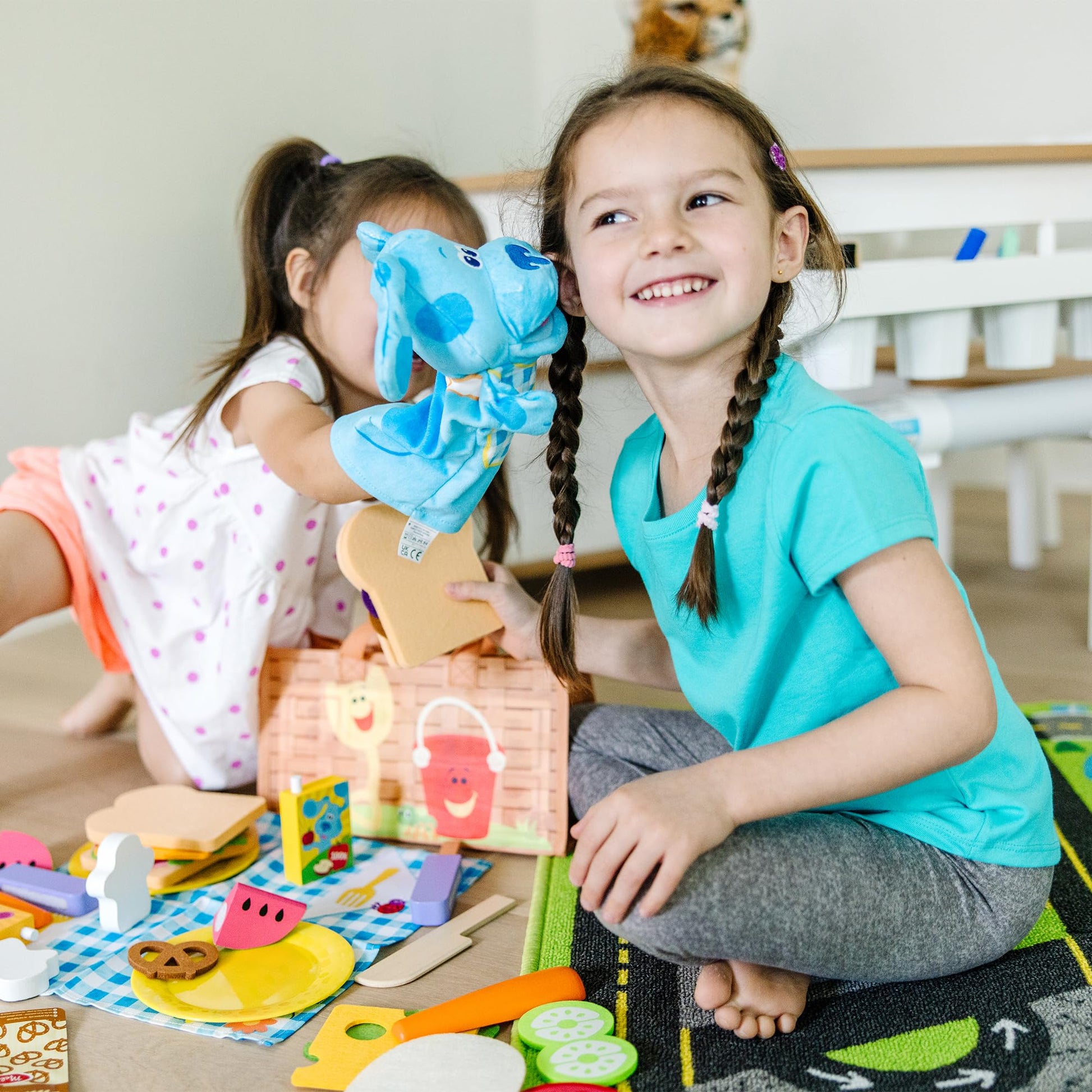Melissa & Doug Blue’s Clues & You! Share with Blue Picnic Play Set with Hand Puppet - FSC Certified