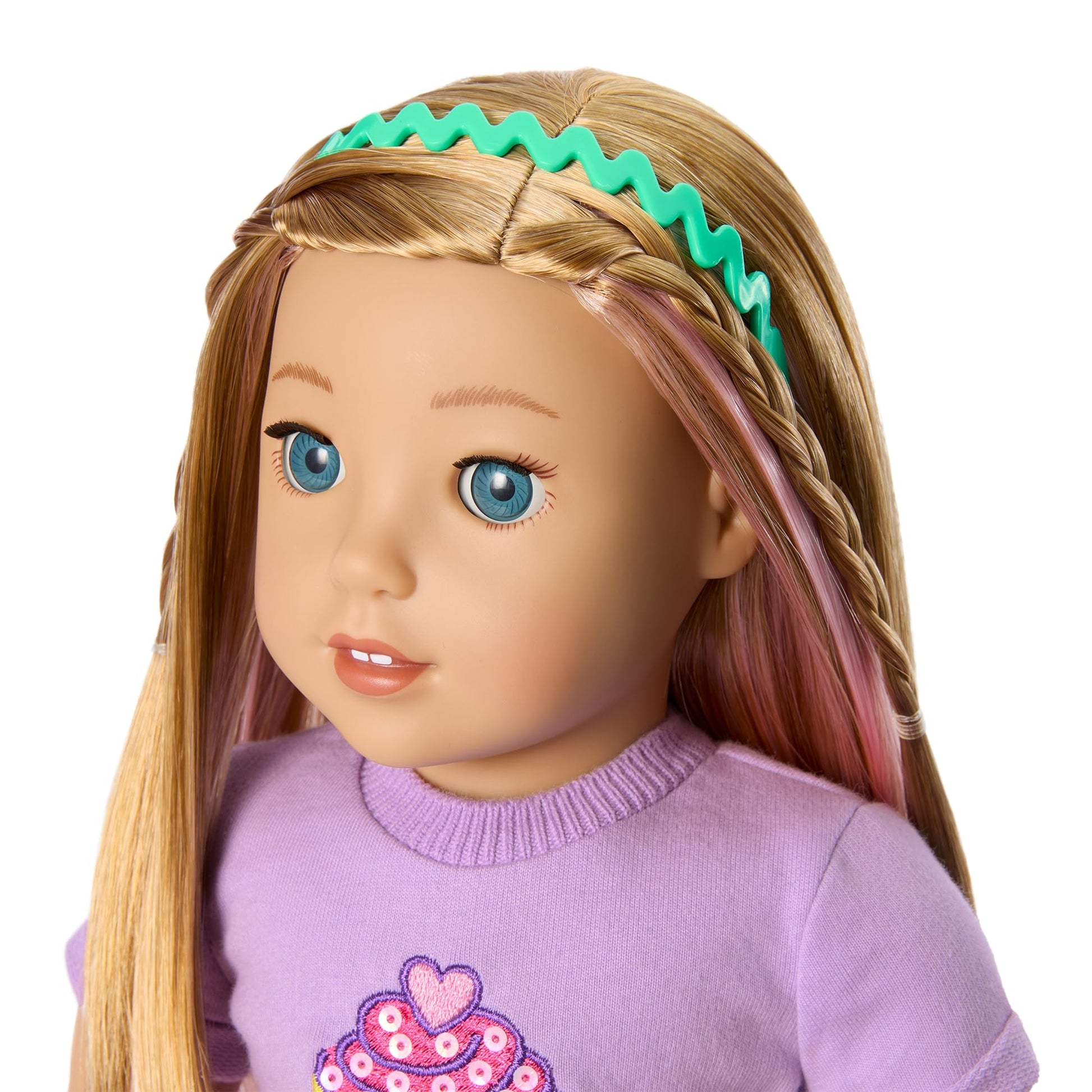 American Girl, Summer McKinny Girl of The Year 2025 Bake Sale Outfit for 18-inch Dolls, with a t-Shirt, Skirt, Headband and Shoes, Ages 6+