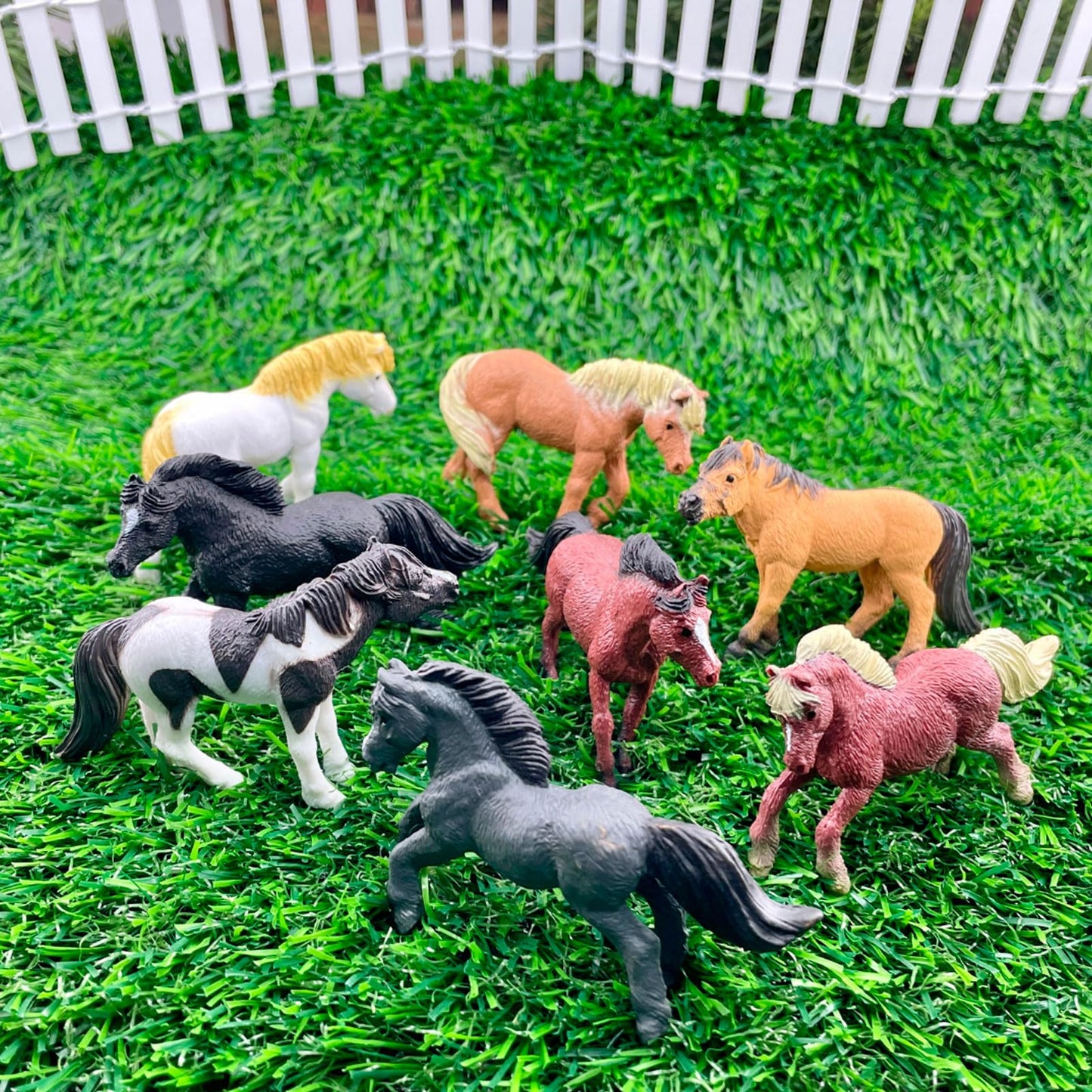 Safari Ltd. Ponies TOOB - 8 Figurines: Dartmoor, Highland, Fell, Welsh, Quarter, Shetland, Chinoteague, Exmoor Pony - Educational Toy Figures