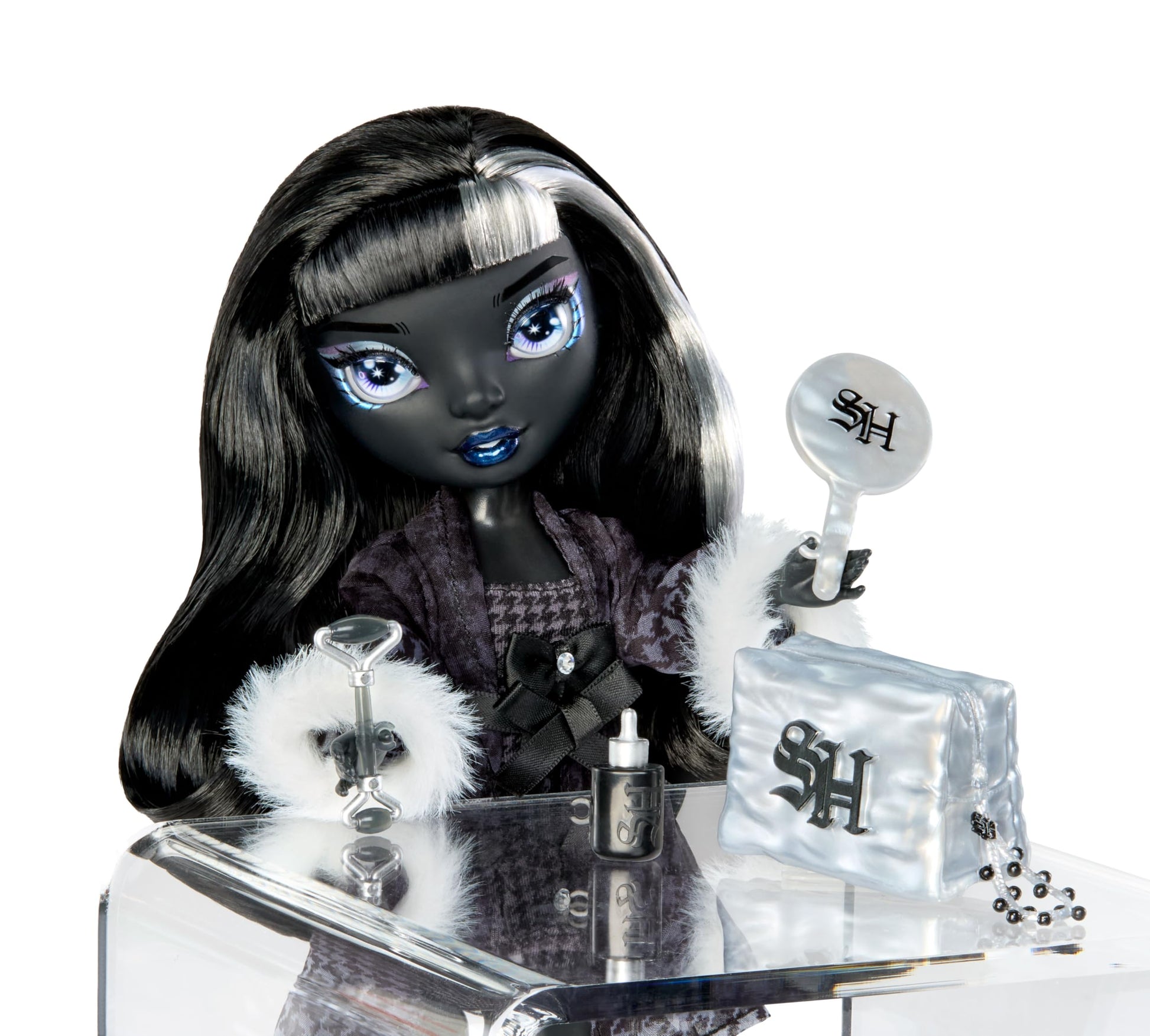 Rainbow High Shadow High Girl's Night Shanelle Onyx- Grayscale 11" Fashion Doll. Black Hair. Black Outfit. Girl's Night Accessories and Comb.