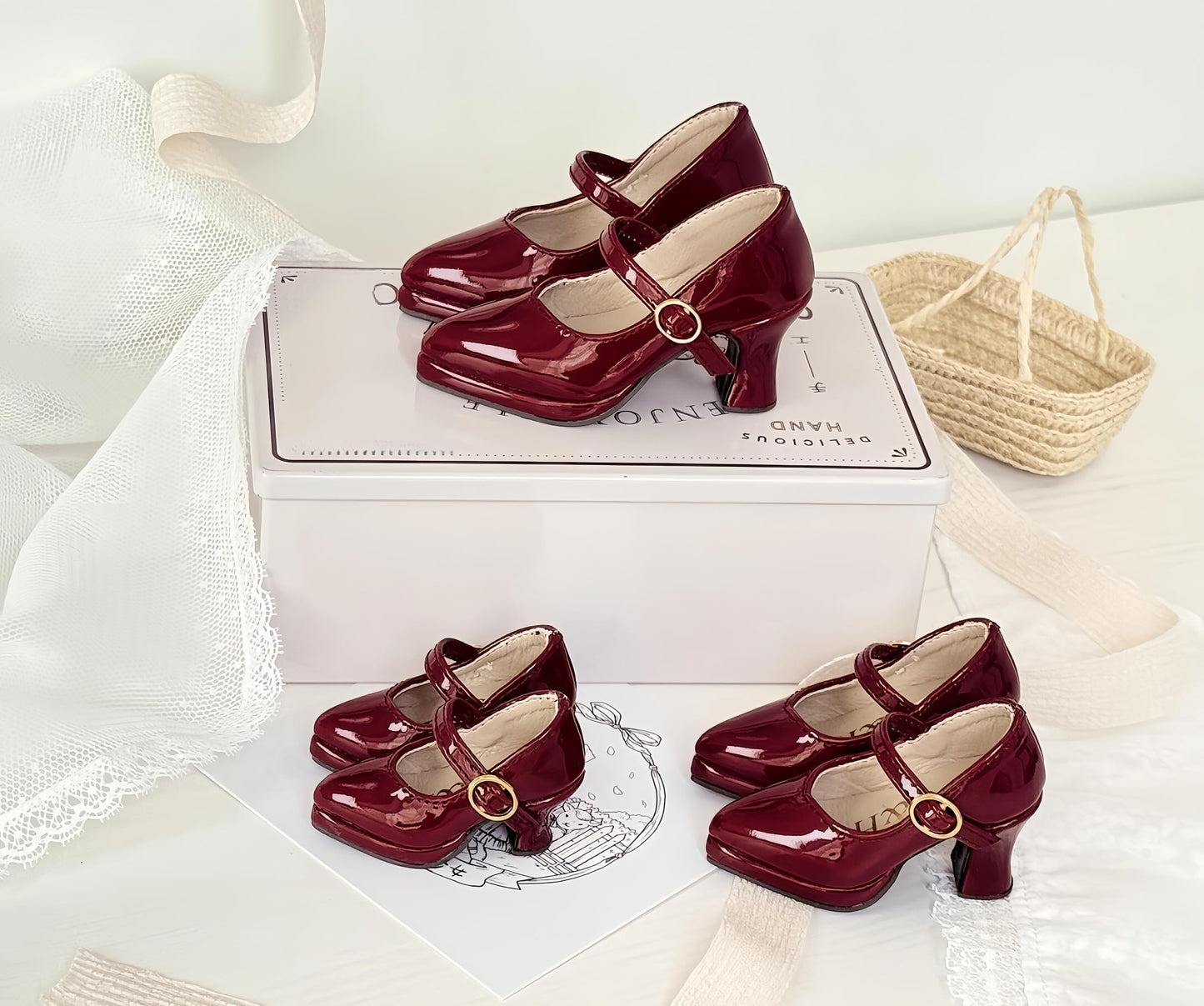 YHYQiFei BJD Doll Shoes Carefully Crafted Fashion High Heels for 1/3 1/4 1/6 11.8 18 24 inch BJD Doll Gifts for Doll Lovers (Glossy Red, 1/3)