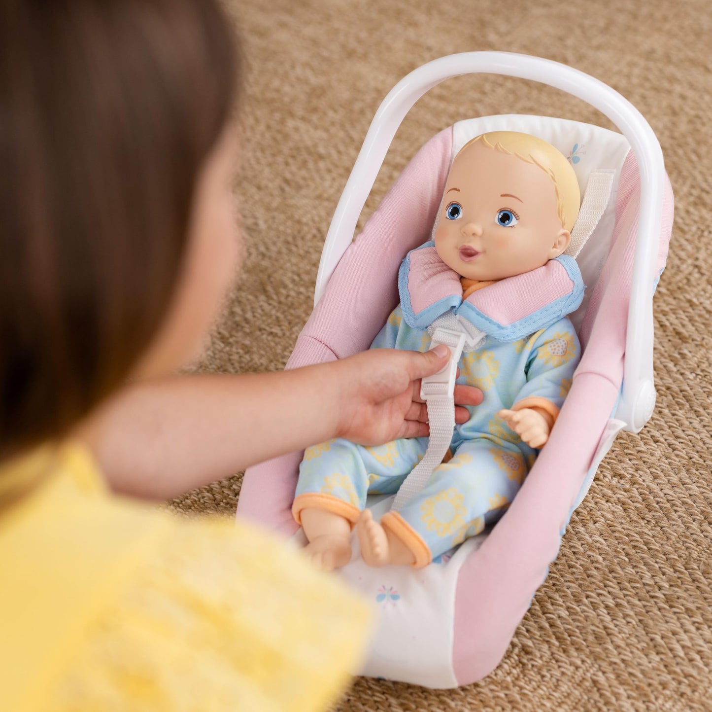Baby Doll Car Seat Carrier with Base Realistic Toy Carseat for 12-20 Inch Dolls - Portable Travel Seat with Safety Straps & Handle - Kids Pretend Play