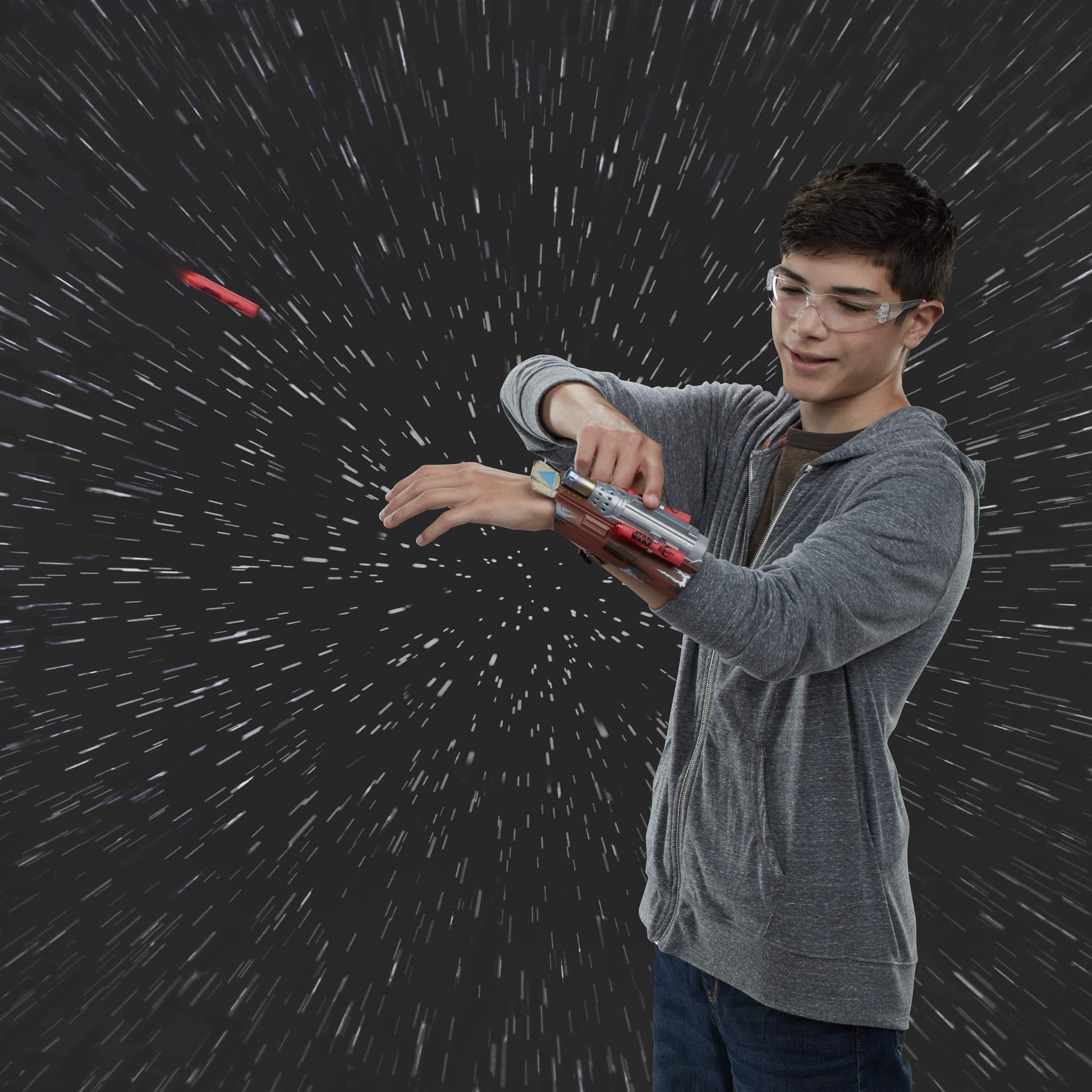 STAR WARS NERF The Mandalorian Rocket Gauntlet, NERF Dart-Launching Toy for Kids Roleplay, Toys for Kids Ages 5 and Up