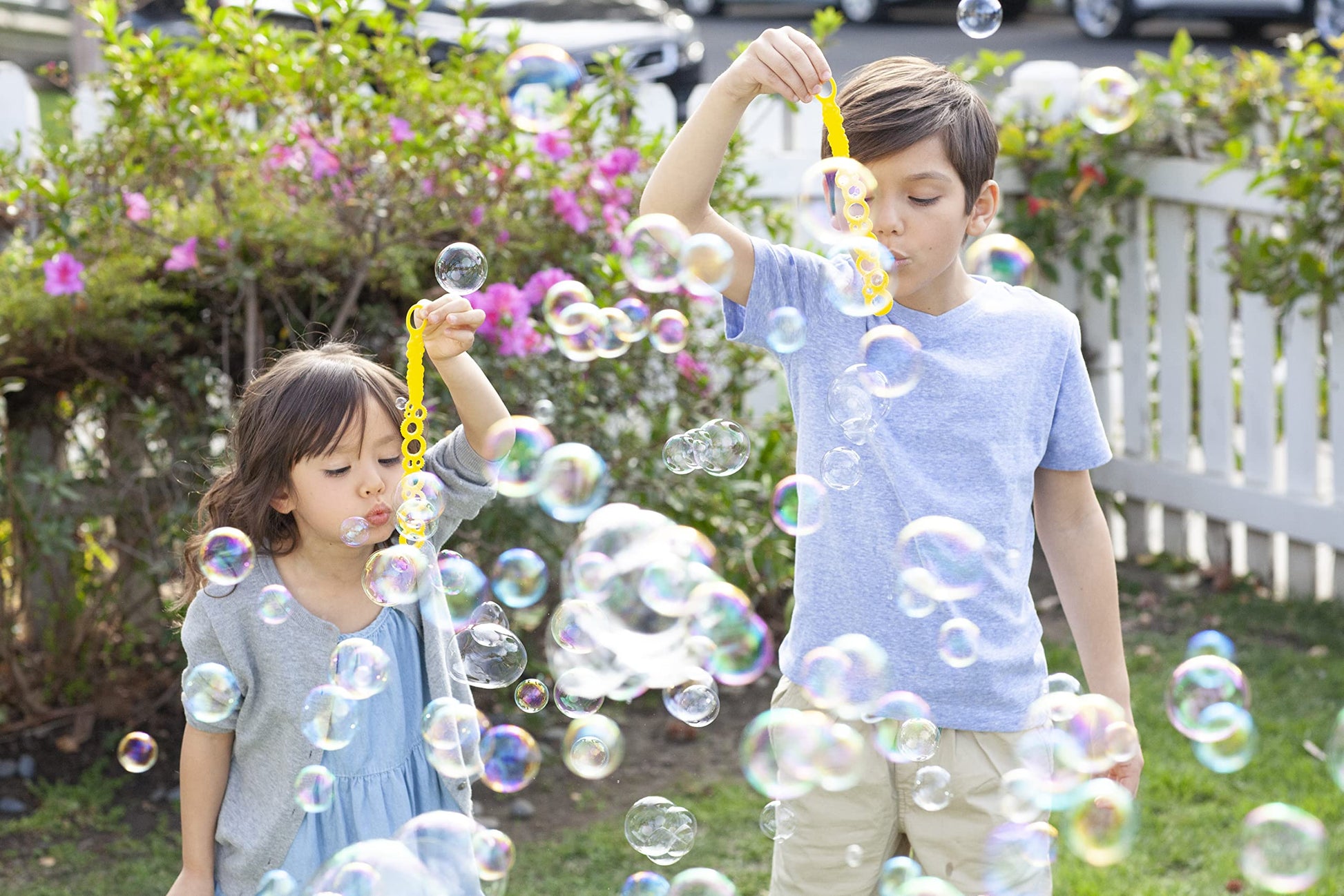 Gazillion Bubbles Giant 1L Box: Vibrant and Safe With Eco-Friendly Packaging