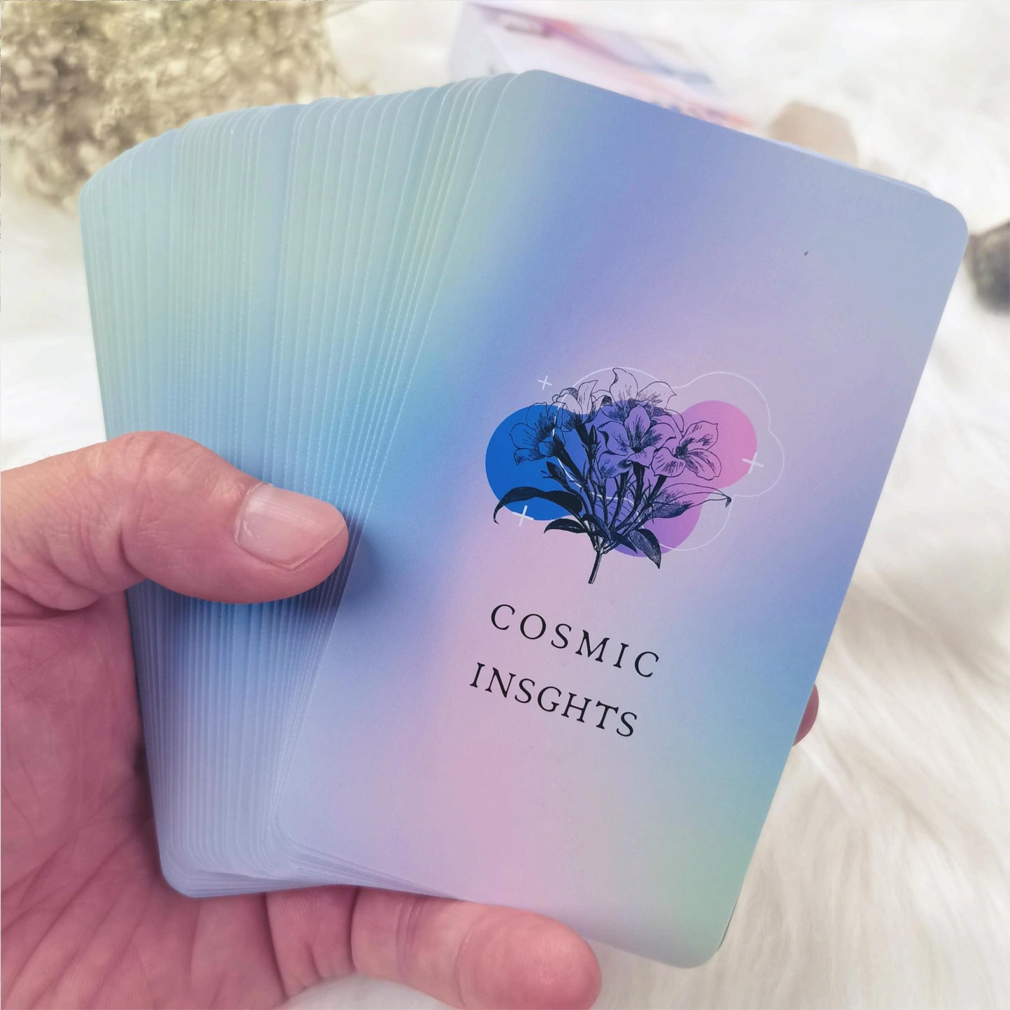 Love Oracle Cards?Oracle Cards?Oracle Cards with Meanings on Them?Answers to Guide You in Solving Life and Love Problems