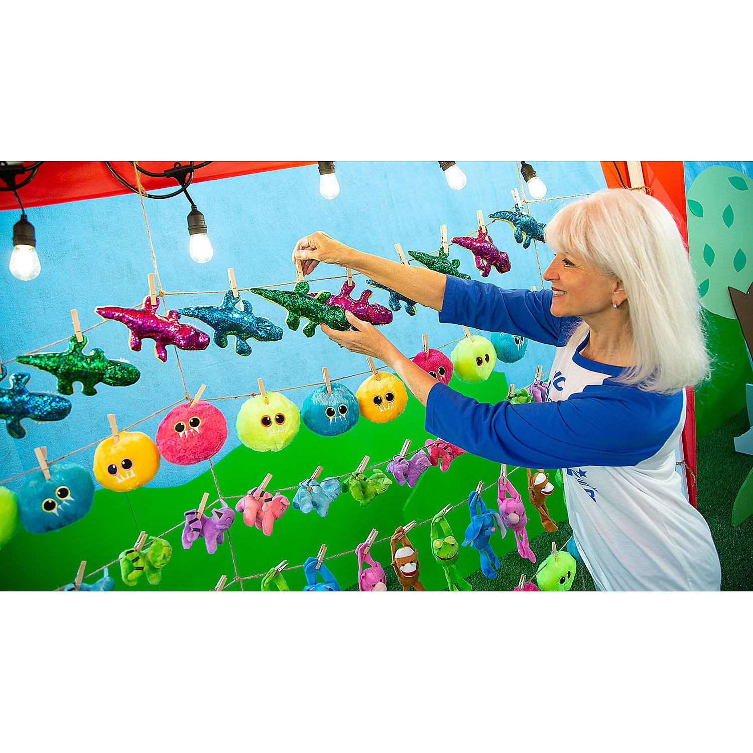 Fun Express Plush Alligator - Toys - VBS Vacation Bible School Supplies/Decor - 12 Pieces