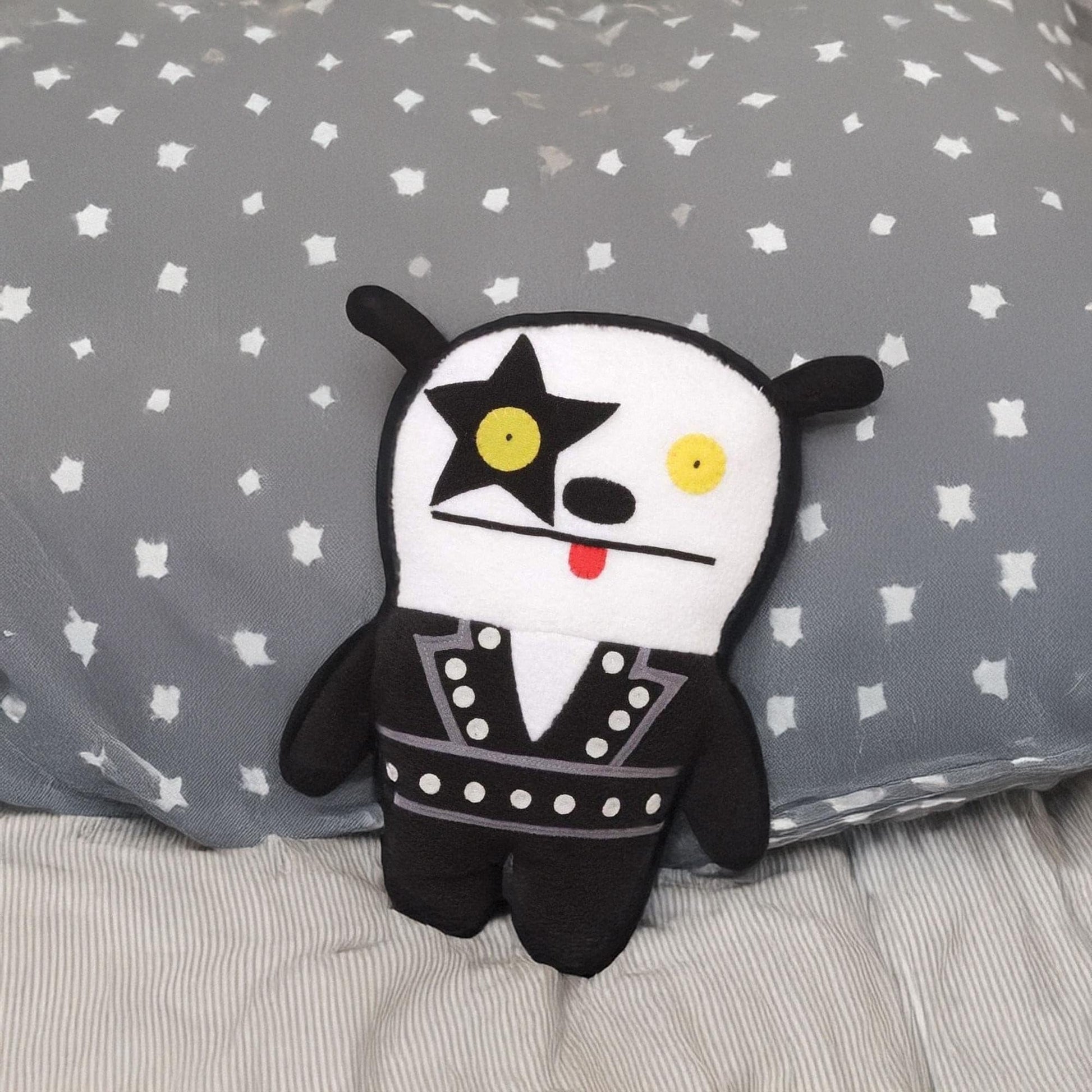 GUND Uglydoll Kiss Big Toe Starchild Plush