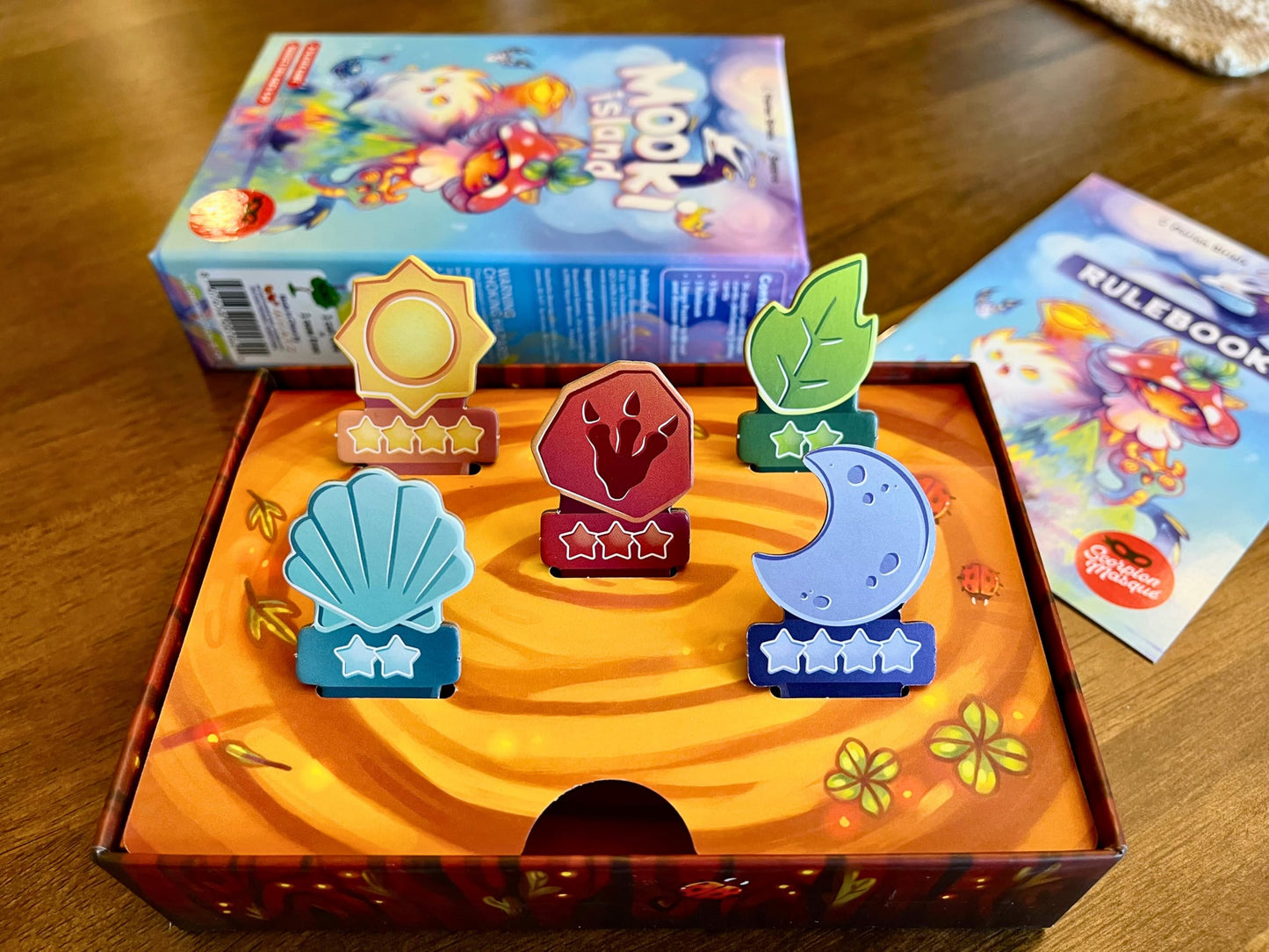Scorpion Masqué Mooki Island | Adorable Set Collection Card Game for Kids | Befriend Whimsical Creatures & Earn Trophies | Beginner Strategy Board