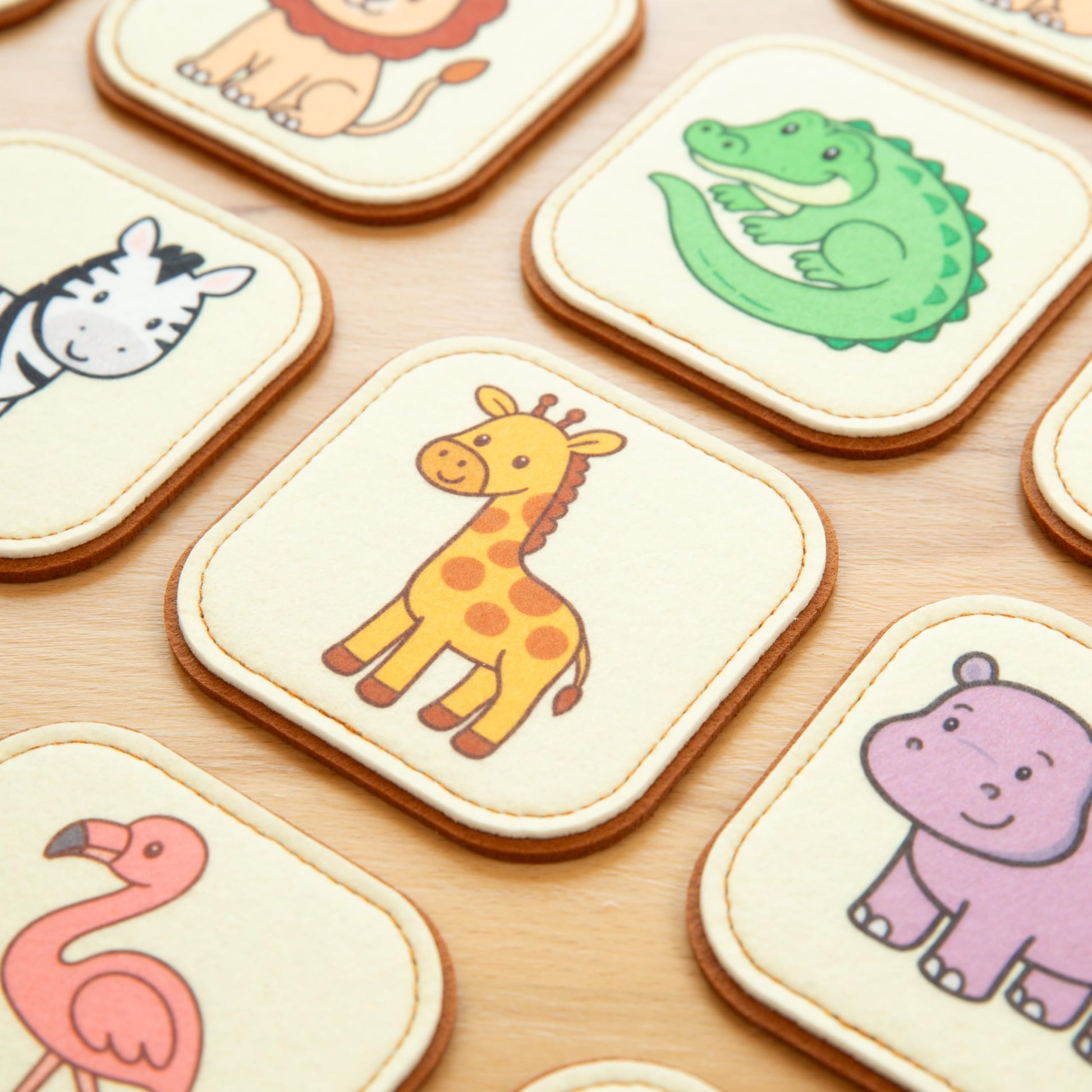 Felt Safari Matching Game for Toddlers - Wild Animal Memory Game & Flash Cards - Soft and Safe for Ages 1+ - Montessori Preschool Learning Activity