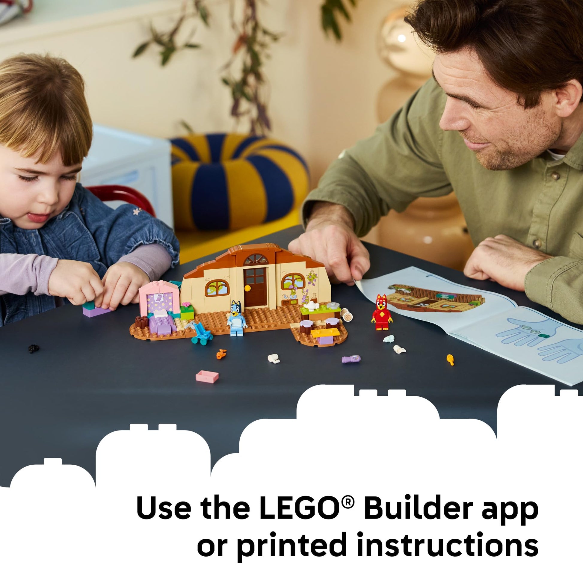 LEGO Bluey School with Rusty and Bluey - Building Toy for Girls & Boys, Ages 4+ - Toddler Figures & Playset - Gift for Birthdays - 11221