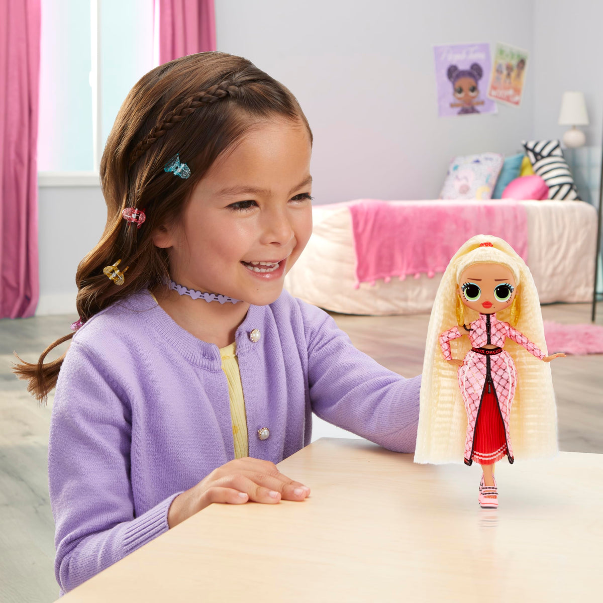 LOL Surprise OMG Swag Fashion Doll with Multiple Surprises Including Transforming Fashions and Fabulous Accessories - Great Gift for Kids Ages 4+