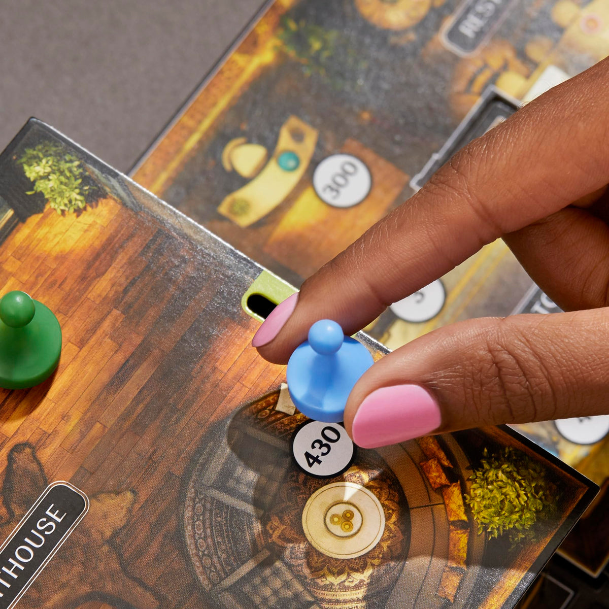 Clue Escape: The Midnight Hotel Board Game, Clue Escape Room Game, 1-Time Solve Mystery Games, Family Games for Ages 10+, 1-6 Players, 90 Mins. Avg.